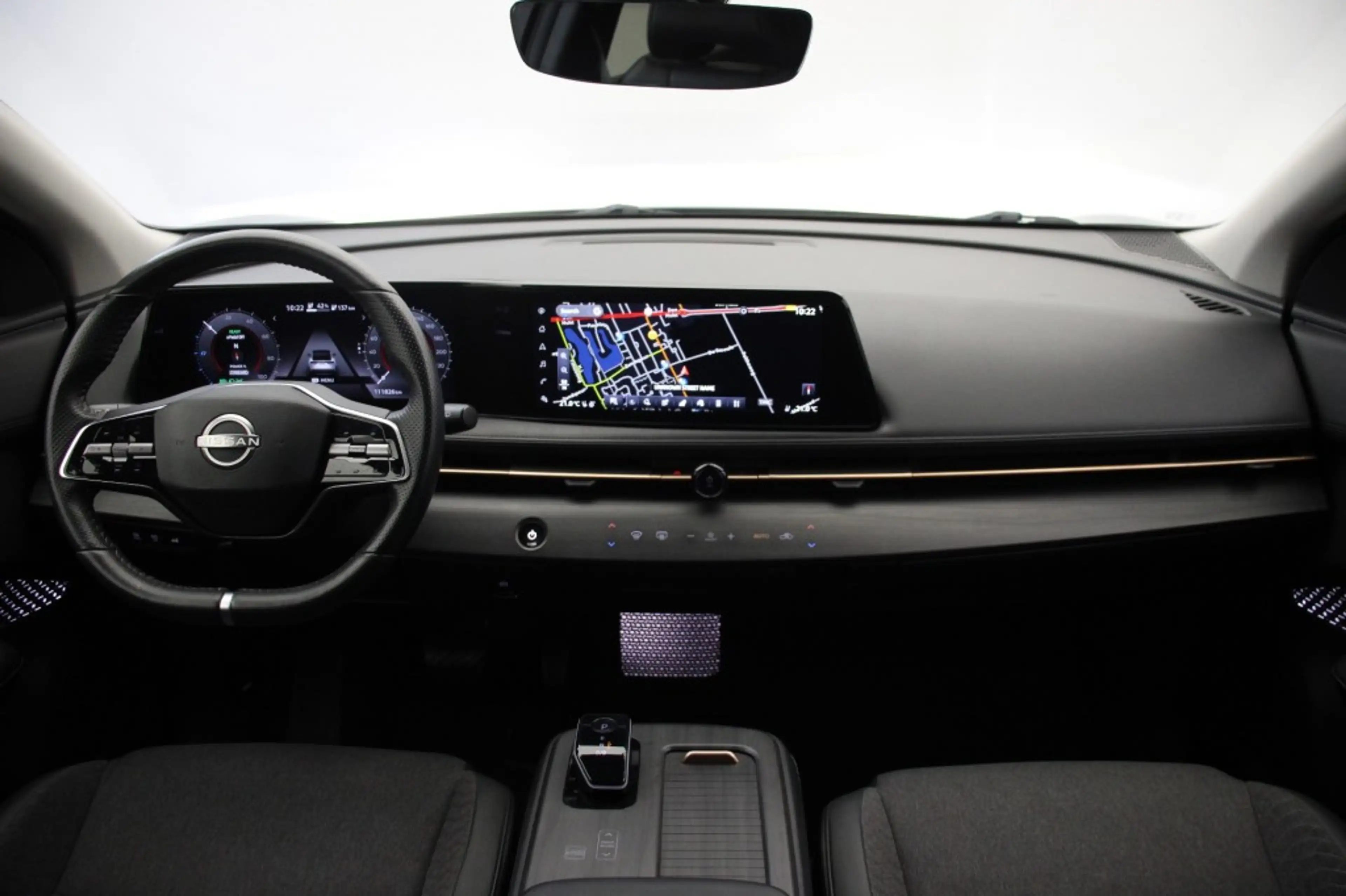 Nissan Ariya Evolve 66 kWh - Carplay, Camera, Adapt. Cruise, St — photo 2