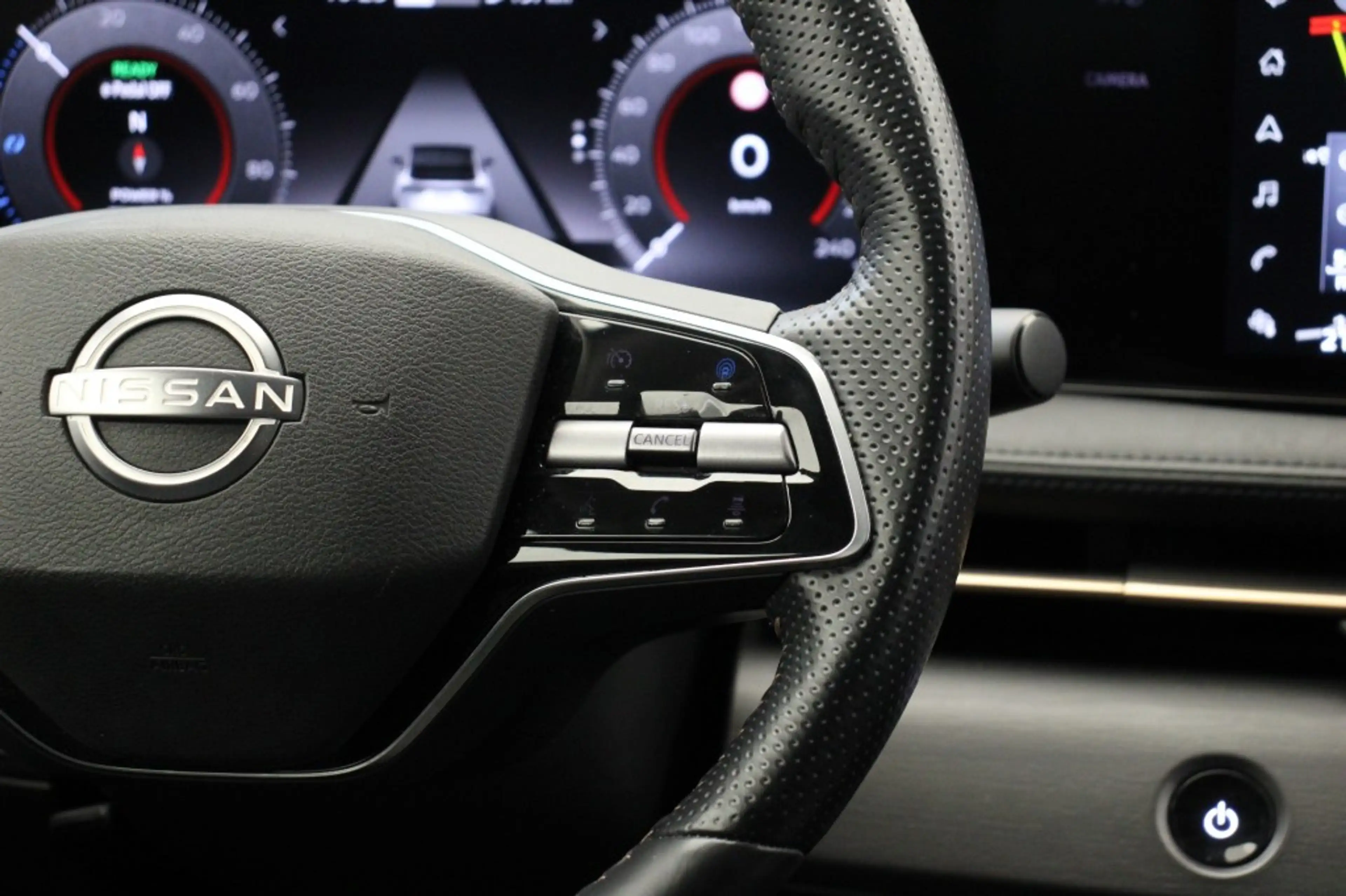 Nissan Ariya Evolve 66 kWh - Carplay, Camera, Adapt. Cruise, St — photo 8