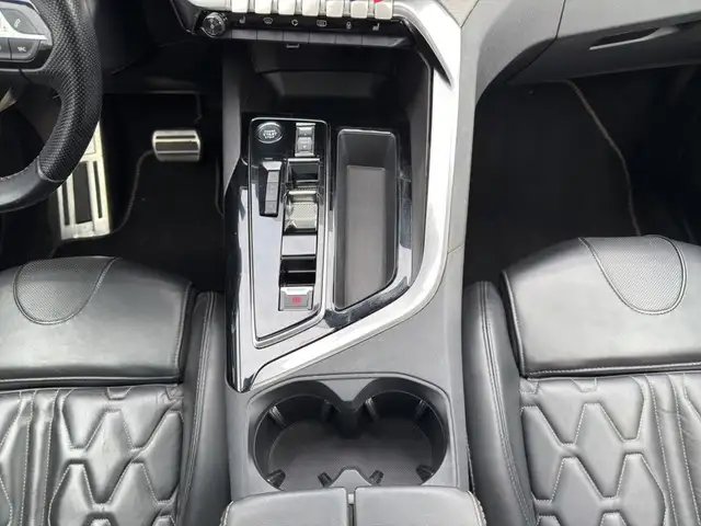 Peugeot 5008 view 11