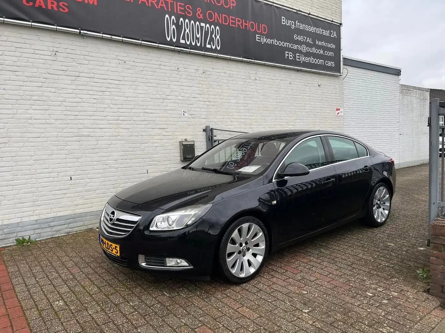 Opel Insignia 2.0 T Sport 4x4 Zwart - 2