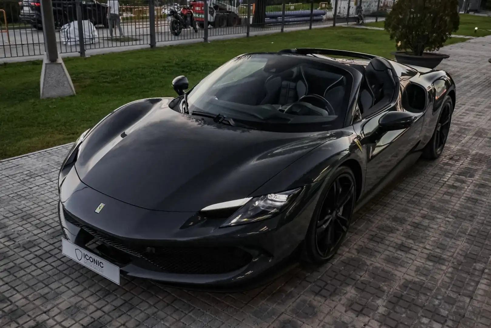 Ferrari 296 GTS Grijs - 2