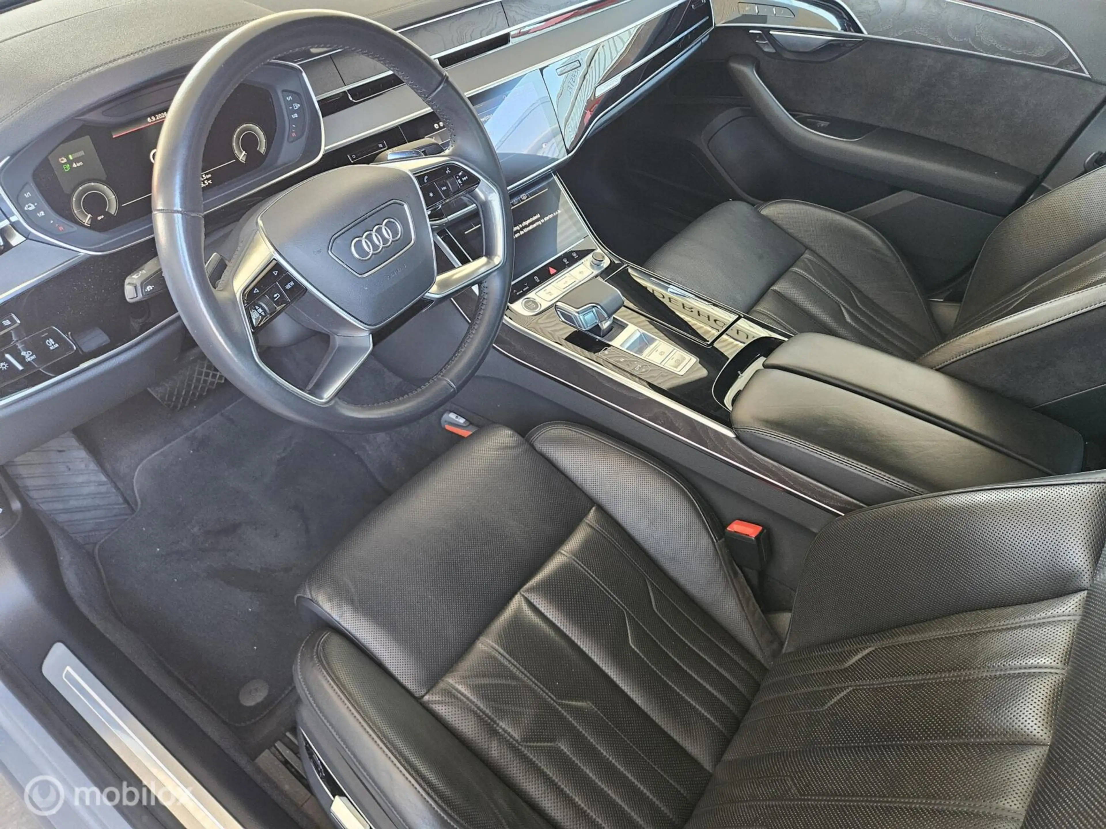 Audi A8 60 TFSI e quattro Pro Line Plus — photo 11