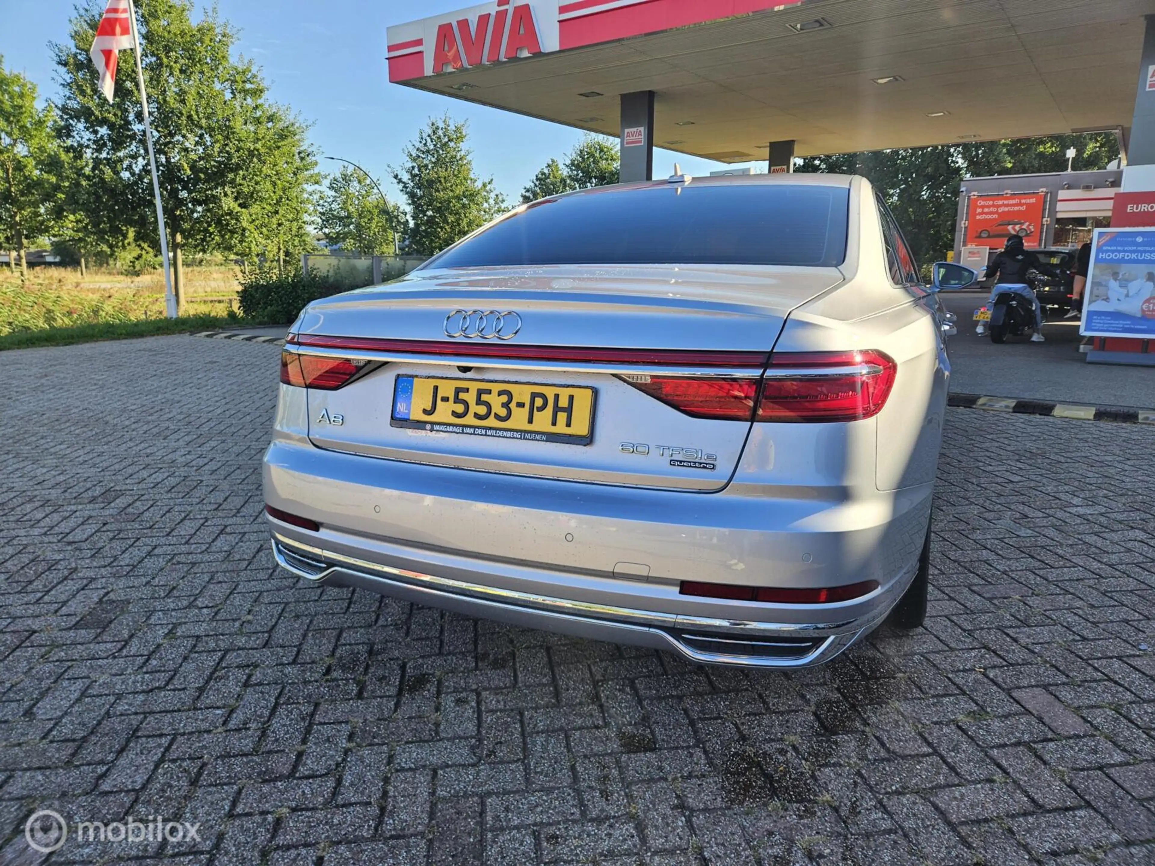 Audi A8 60 TFSI e quattro Pro Line Plus — photo 7