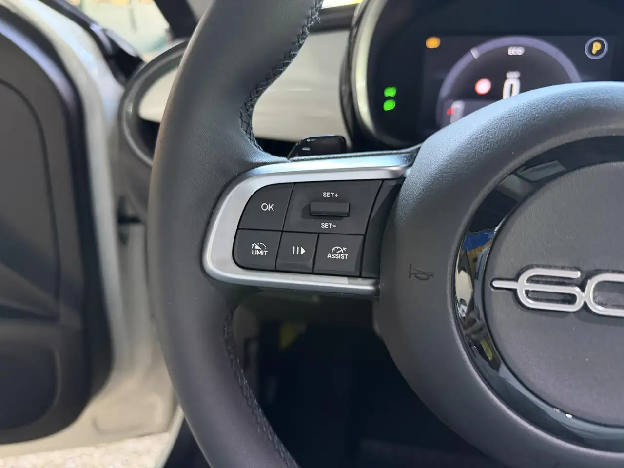 Fiat 600 1.2 Hybrid Urban LED 360 Camera 8.000KM Ca, миниатюра 11