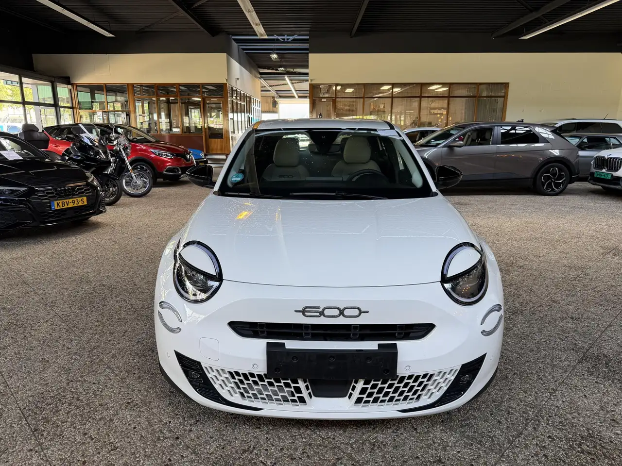 Fiat 600 1.2 Hybrid Urban LED 360 Camera 8.000KM Ca, миниатюра 3