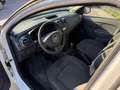 Dacia Sandero 1.2 16V 75 Ambiance *1-HAND*NUR 87TKM* Білий - thumbnail 10