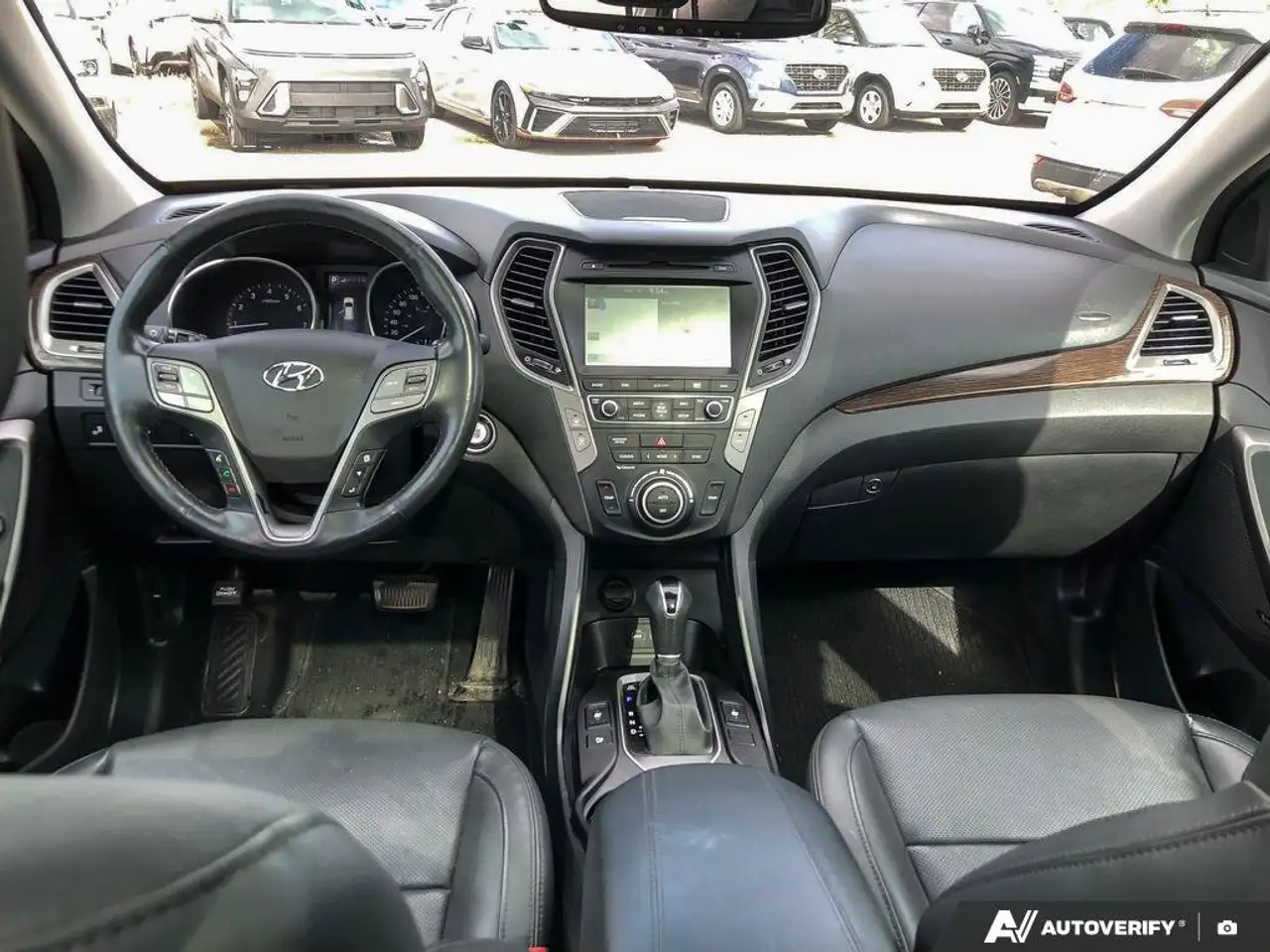 Hyundai SANTA FE снимка Hyundai SANTA FE