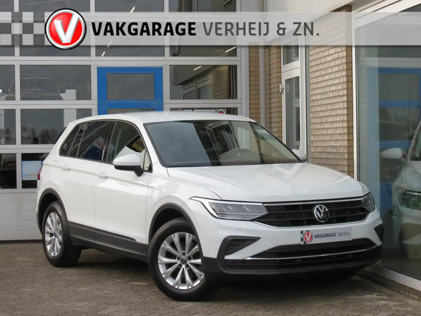 Volkswagen Tiguan 1.5 TSI Navi|Cruise|DAB+|Airco|Privacy Glas|Faceli Blanc - 1