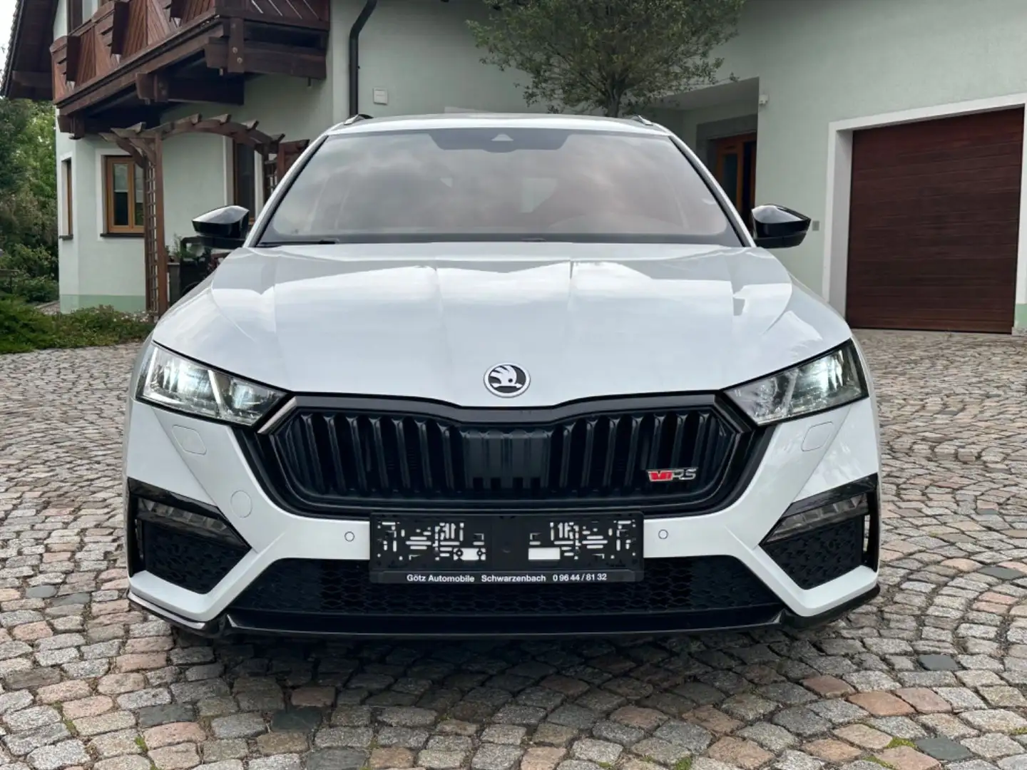 Skoda Octavia Combi RS iV DSG / Navi / ACC / AHK Weiß - 2