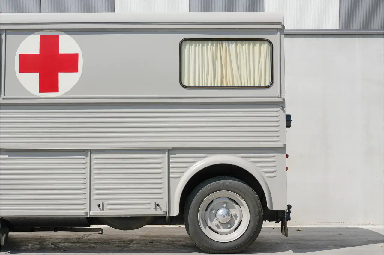 Citroen HY Ambulance M1227, foto 4