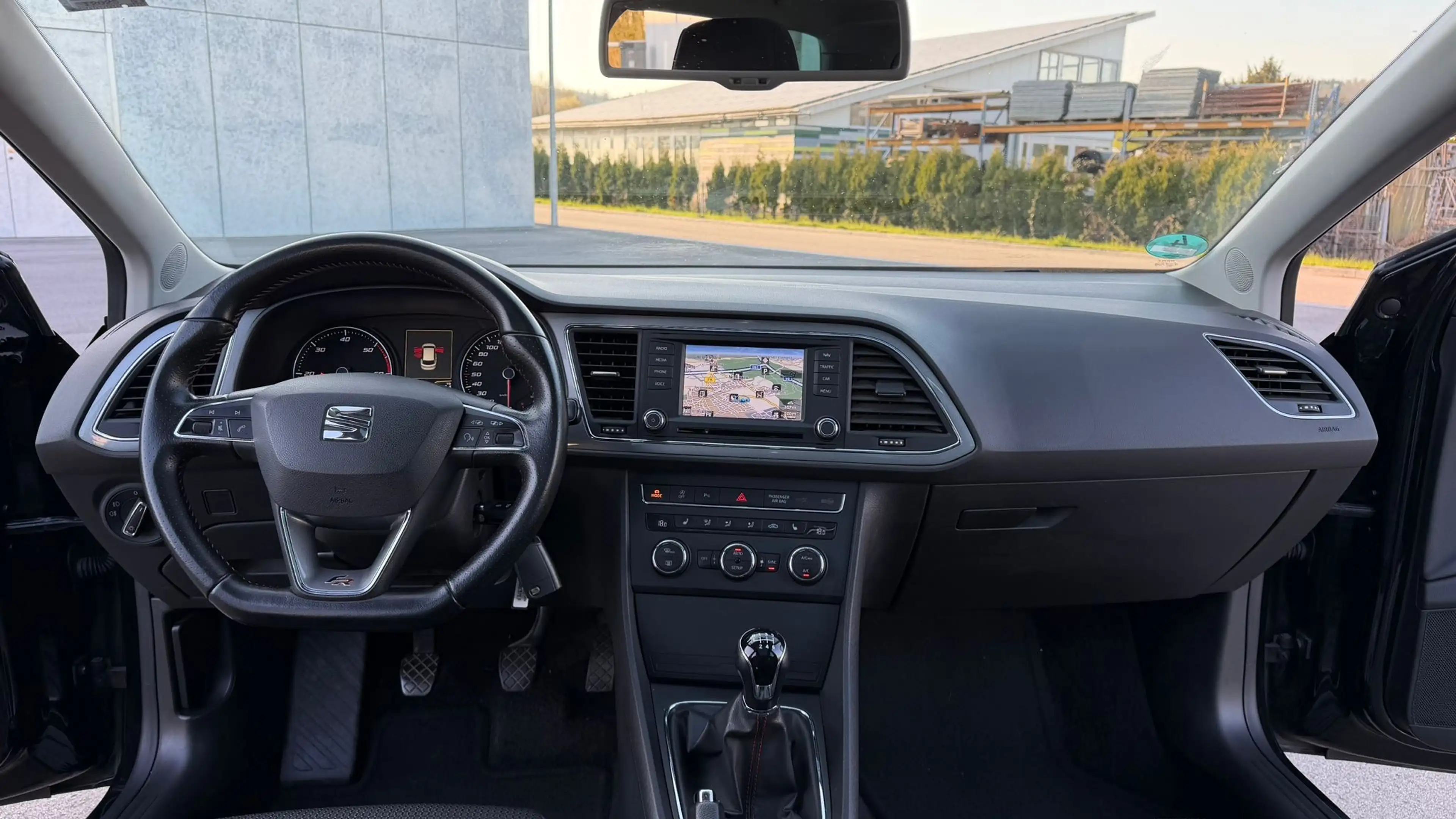 SEAT Leon FR — photo 7