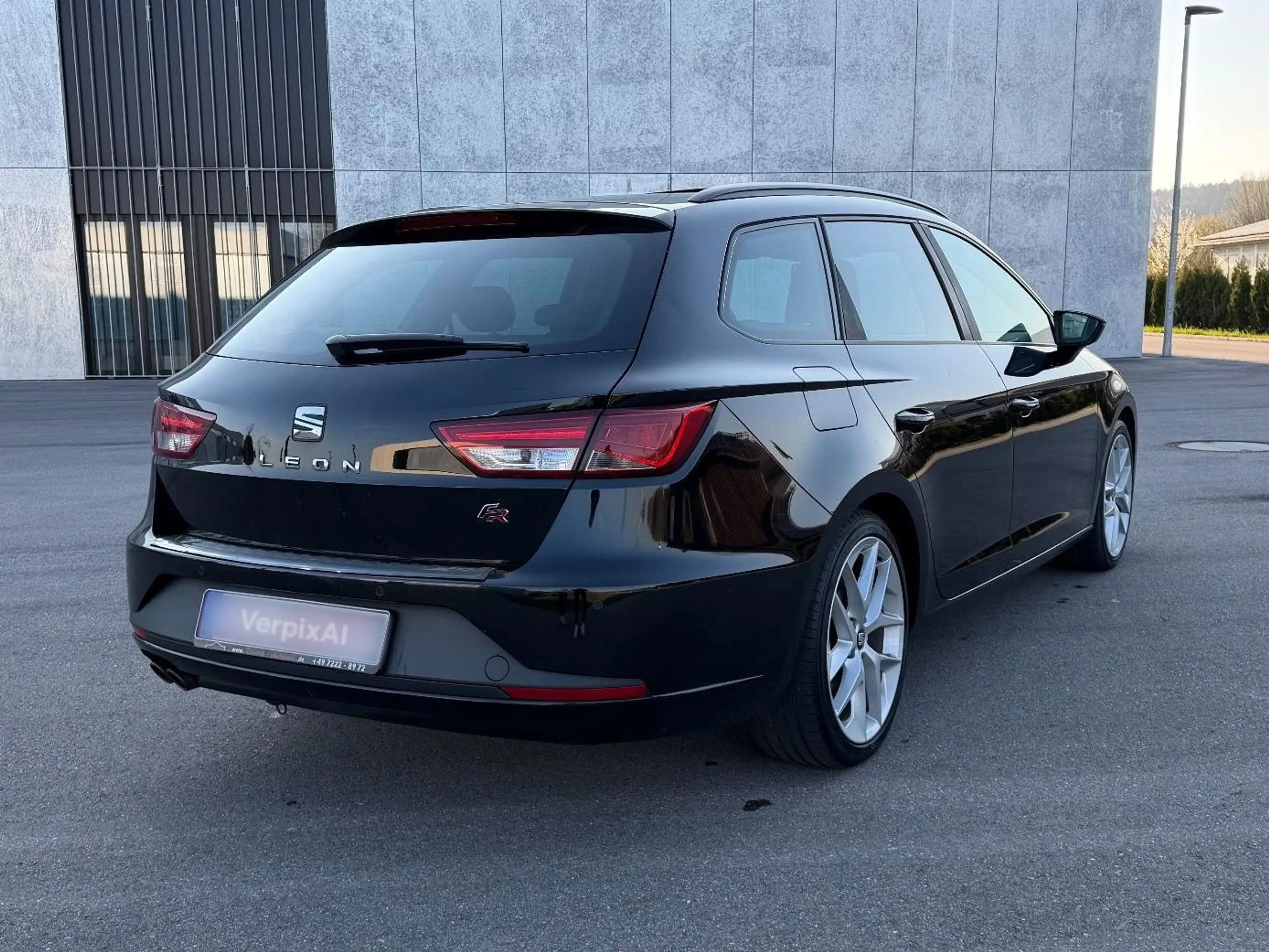 SEAT Leon FR — photo 4