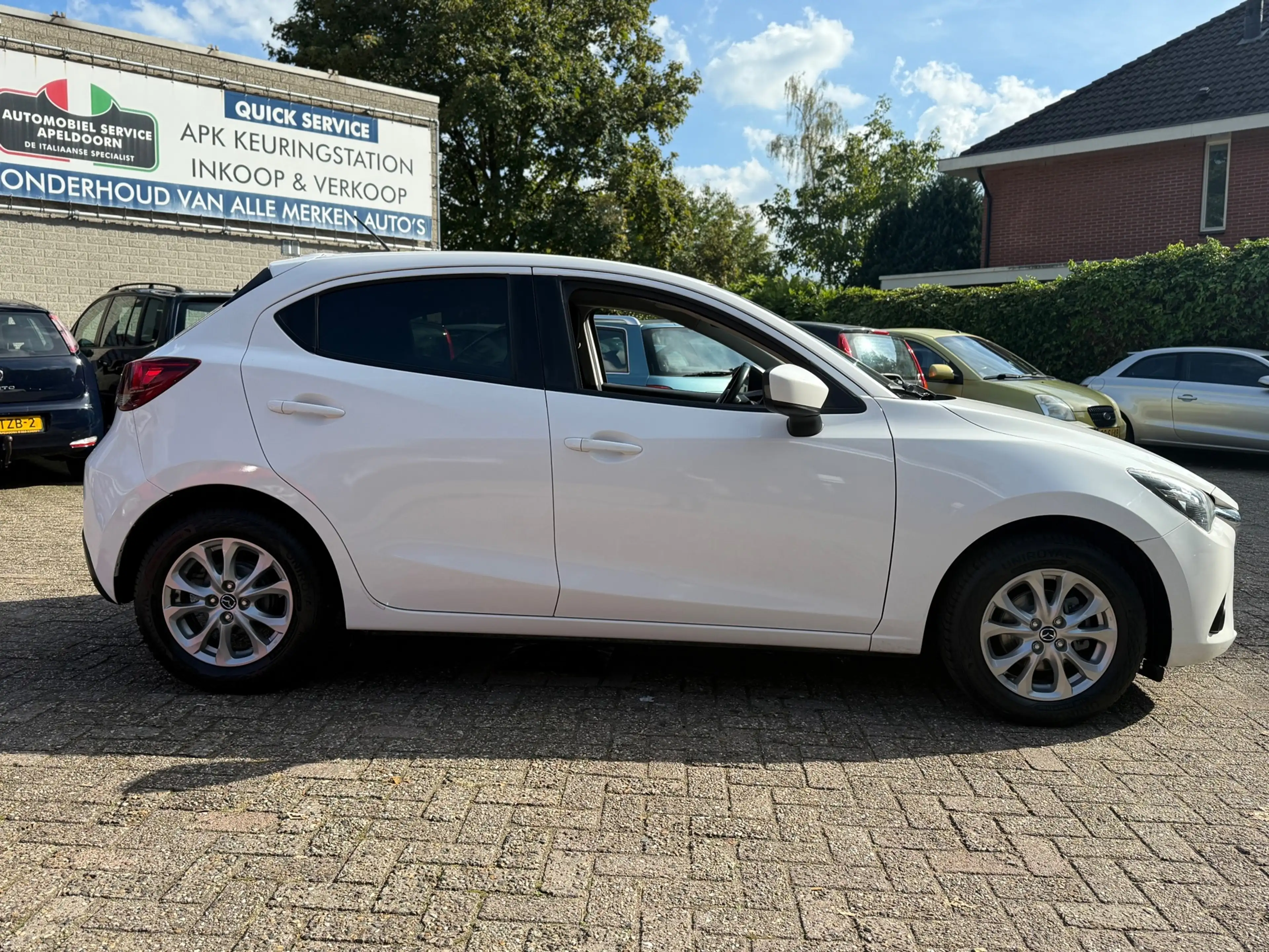 Mazda 2 1.5 Skyactiv-G S * CRUISE*AIRCO*5DEURS*BT AUDIO*LM — photo 4
