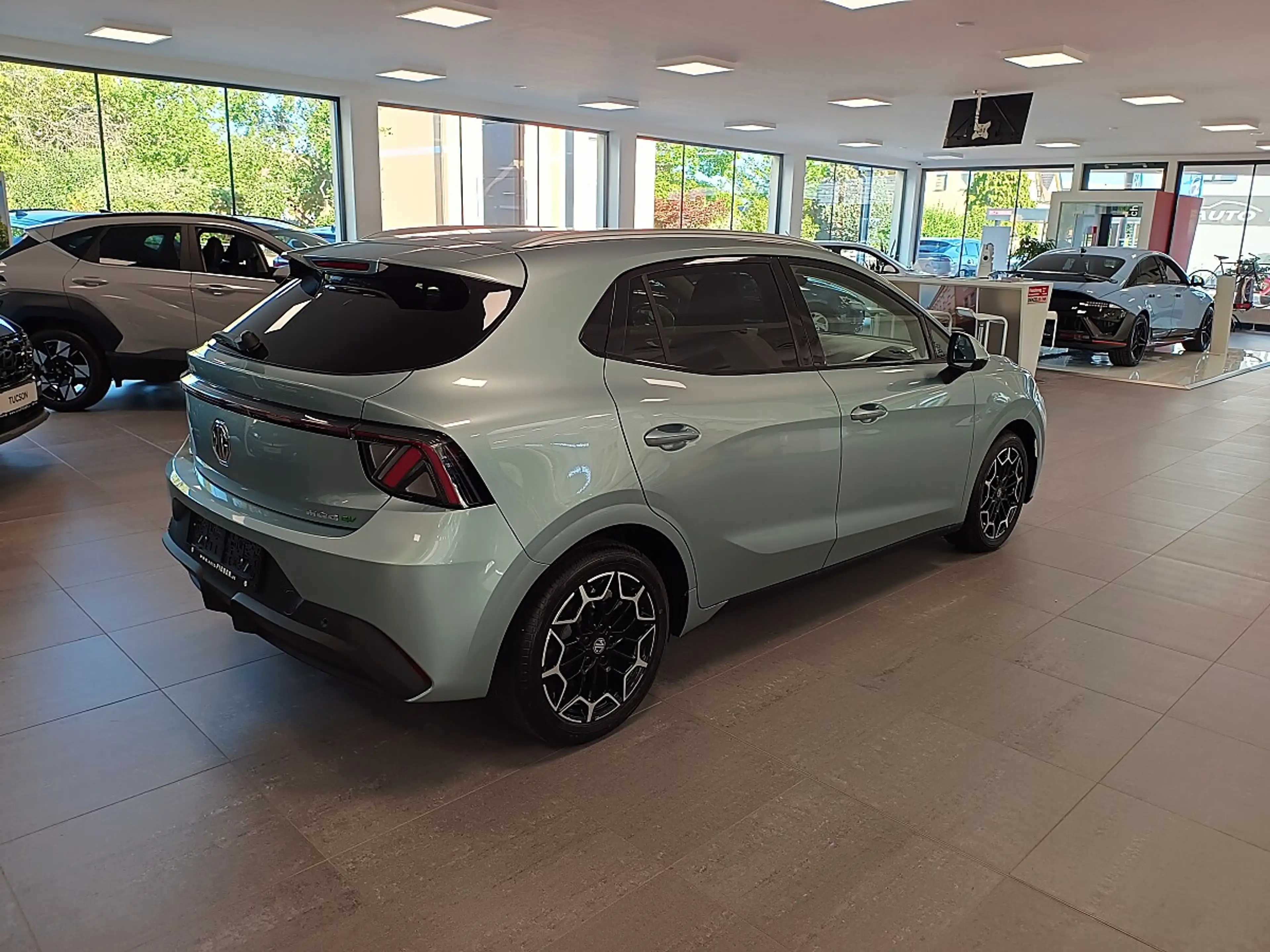 MG MG4 EV Urban 54 kWh Luxury *LED*Navi* — photo 5