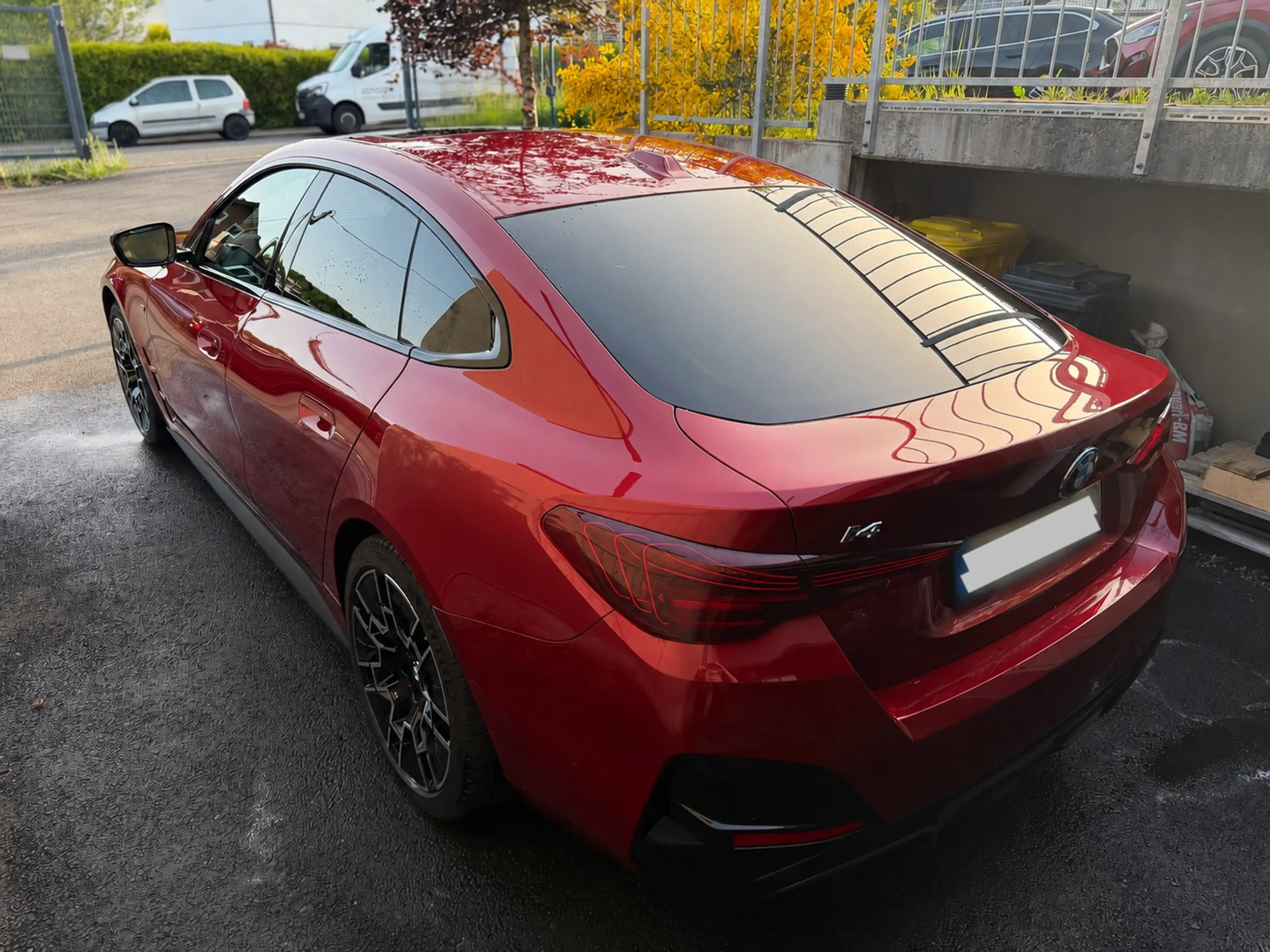 BMW i4 eDrive40"M Sport", adapt.LED,GSD,H/K,HuD,19" — photo 4