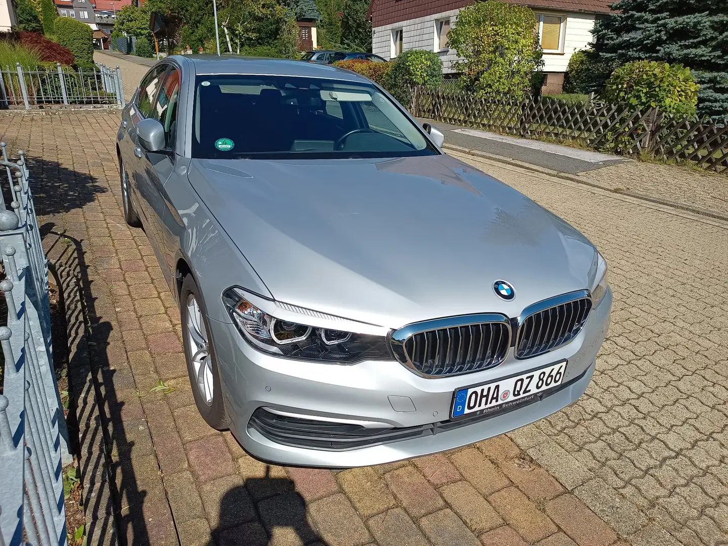 BMW 520 Automatic - 2