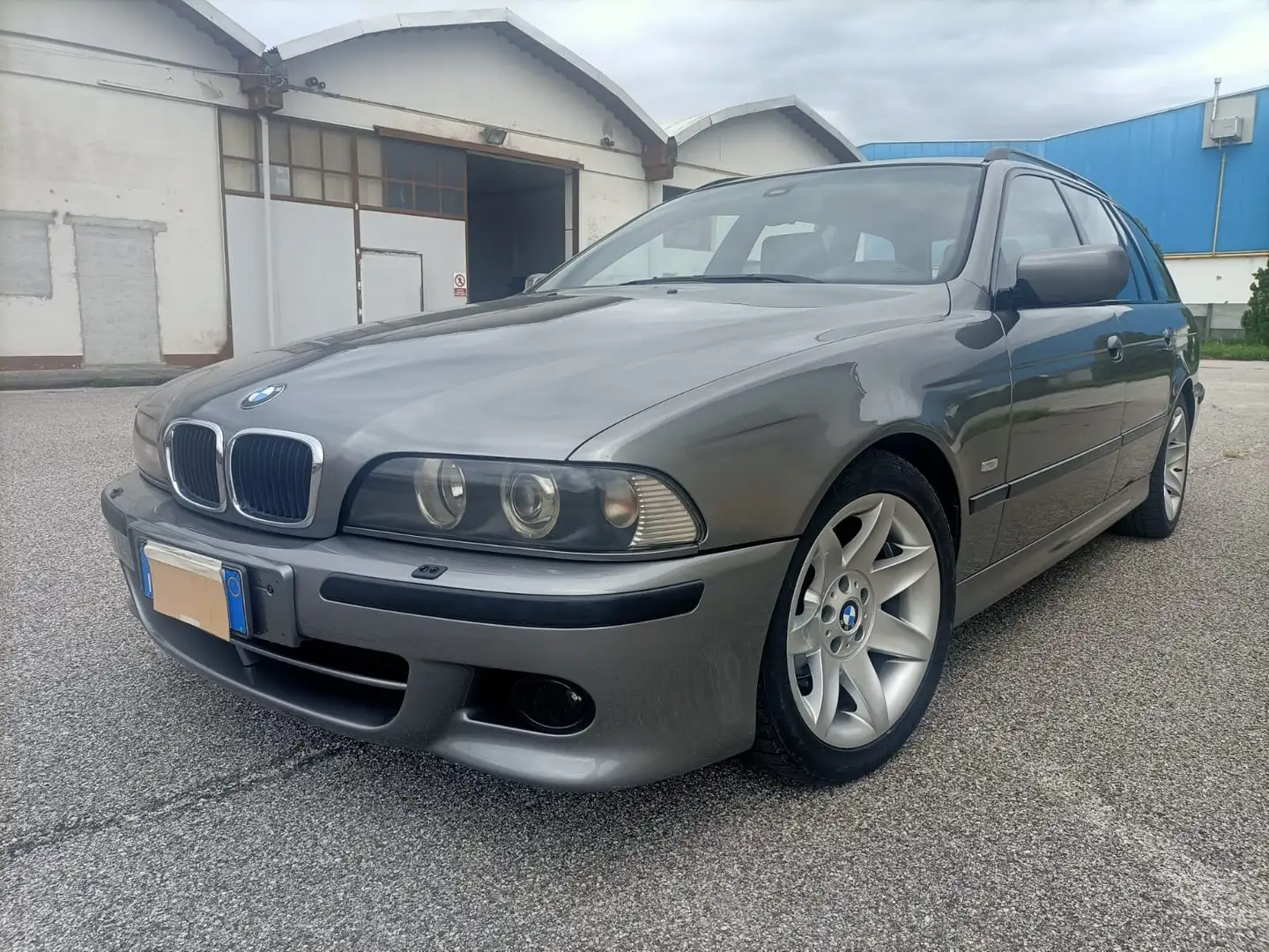 BMW 525 Crome Grey - 1