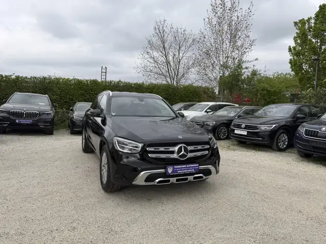 Mercedes-Benz GLC 200 d 4Matic 9G-TRONIC LED+NAVI+APPLECARPLAY+1.HAND