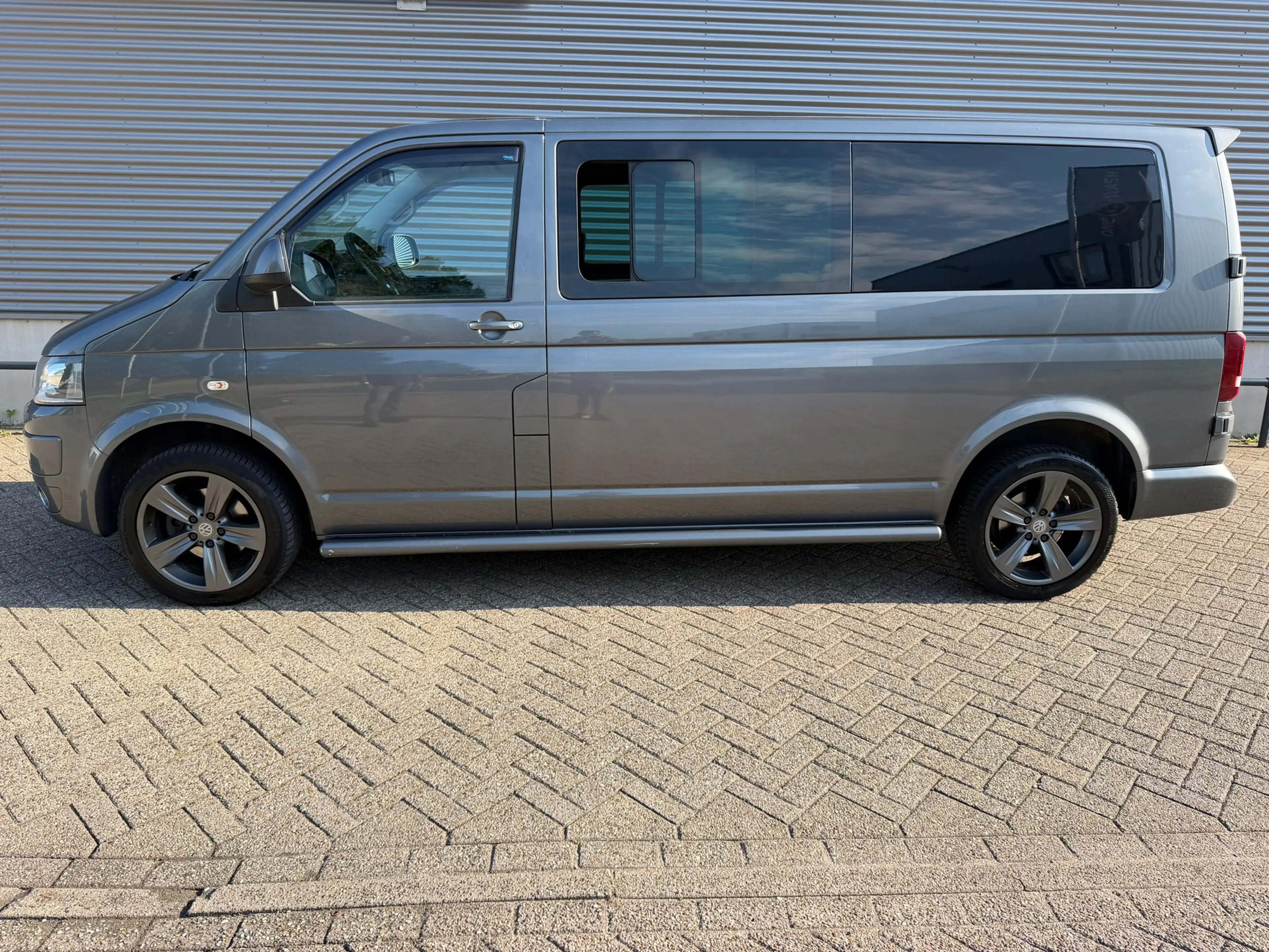 Volkswagen Transporter 2.0 TDI L2H1 DC Comfortline — photo 5