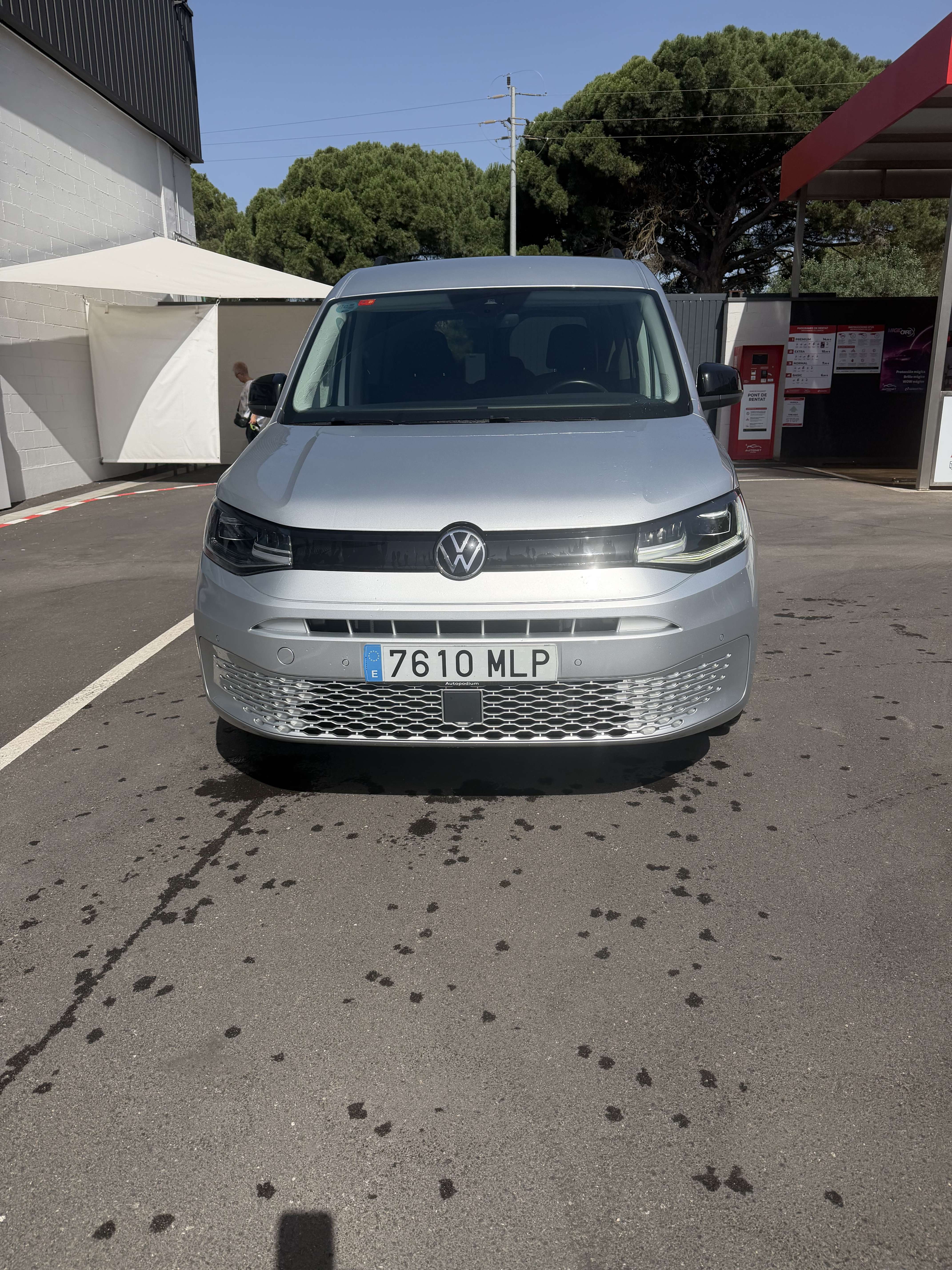 Volkswagen Caddy 2.0 TDI DSG Alltrack - foto 1