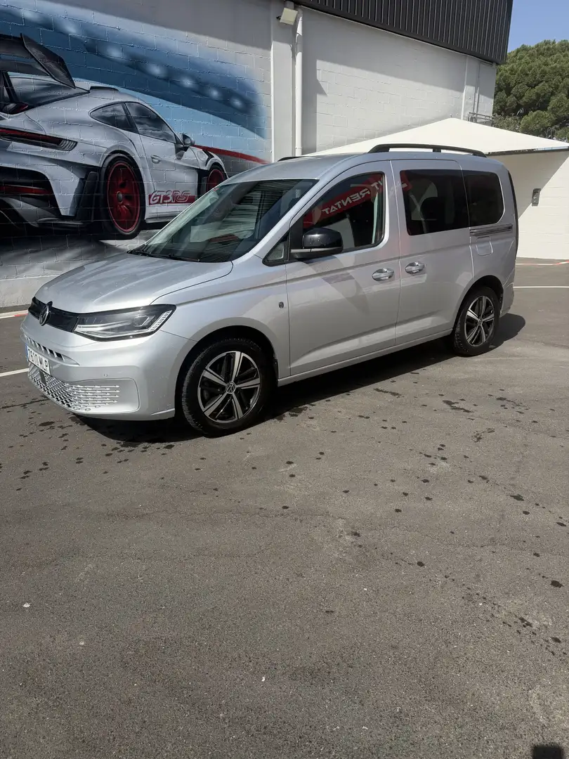 Volkswagen Caddy 2.0 TDI DSG Alltrack - 2