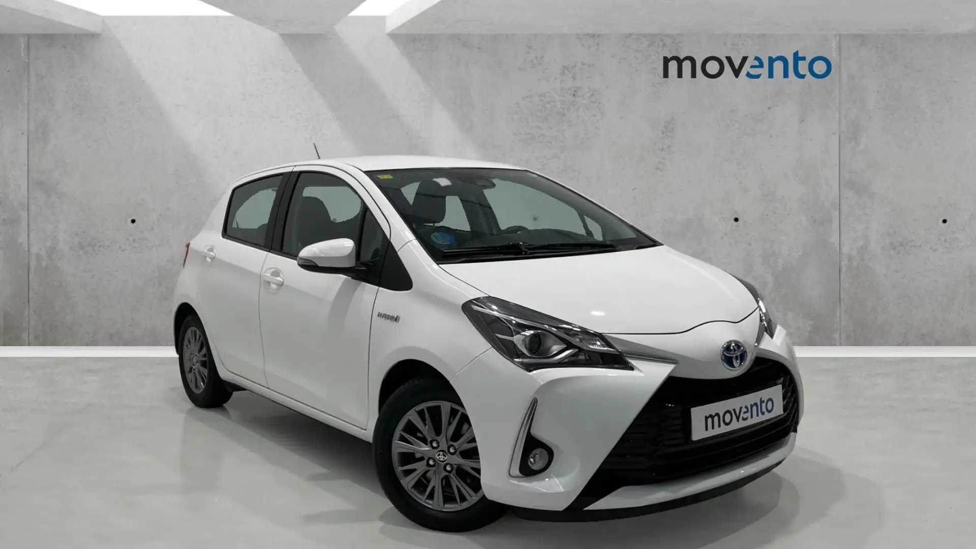 Toyota Yaris 100H 1.5 Active Blanco - 1