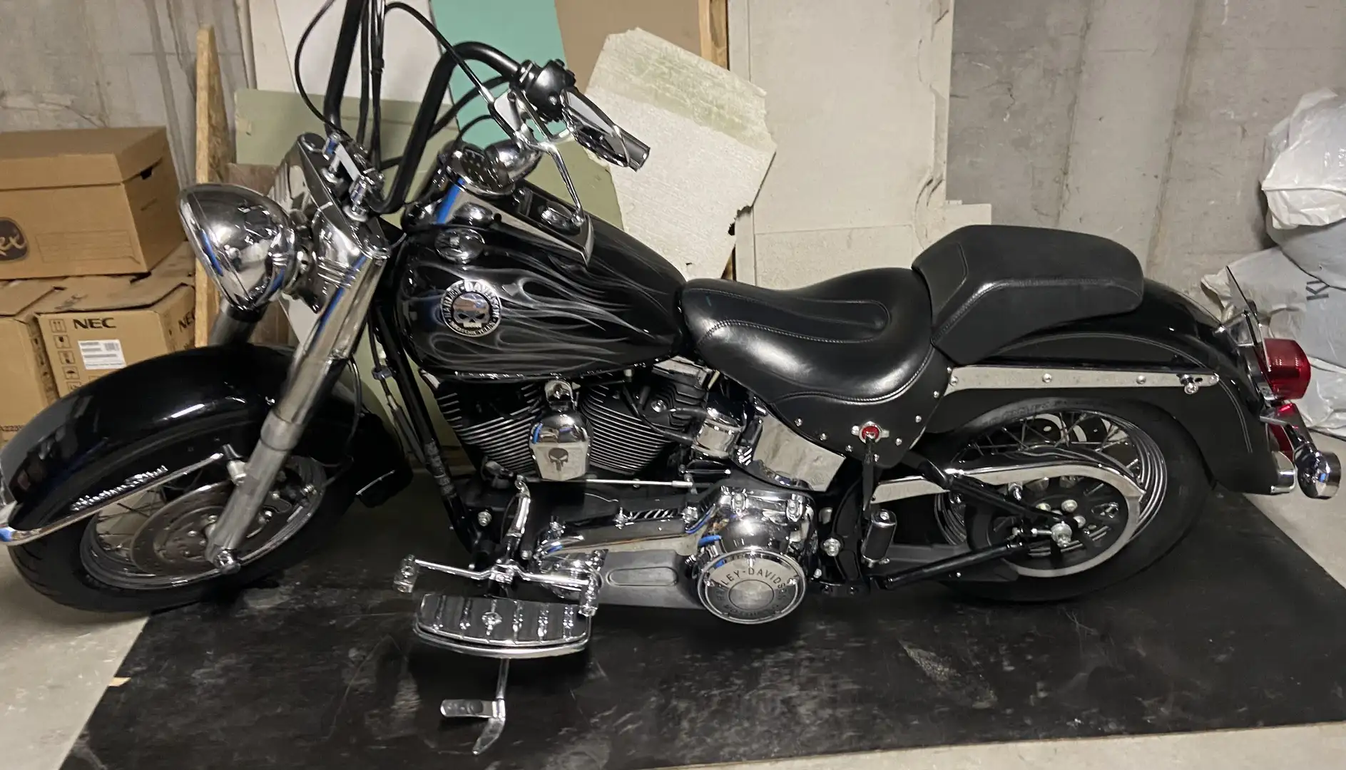 Harley-Davidson Softail Fekete - 2