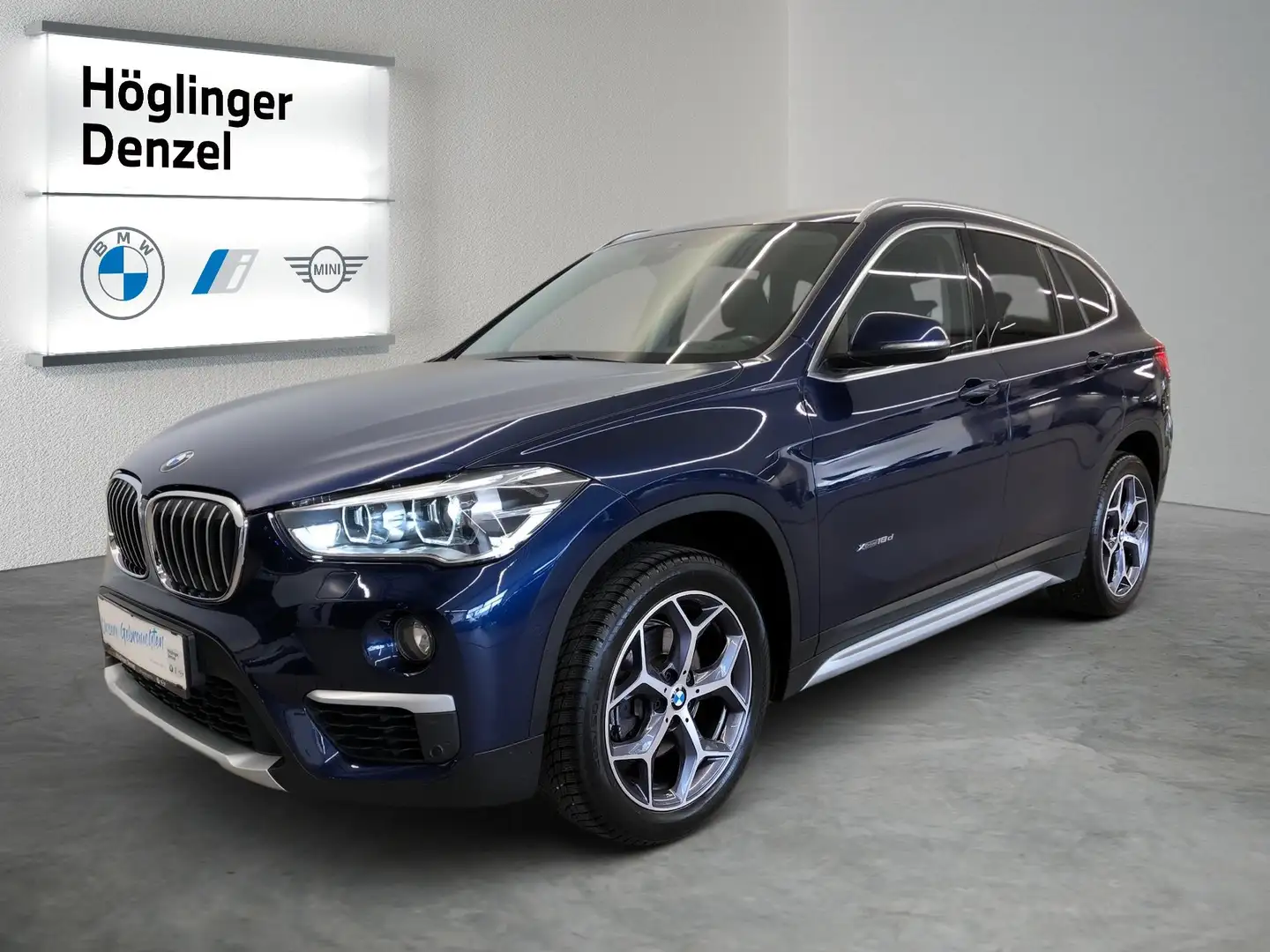 BMW X1 xDrive18d Blau - 2