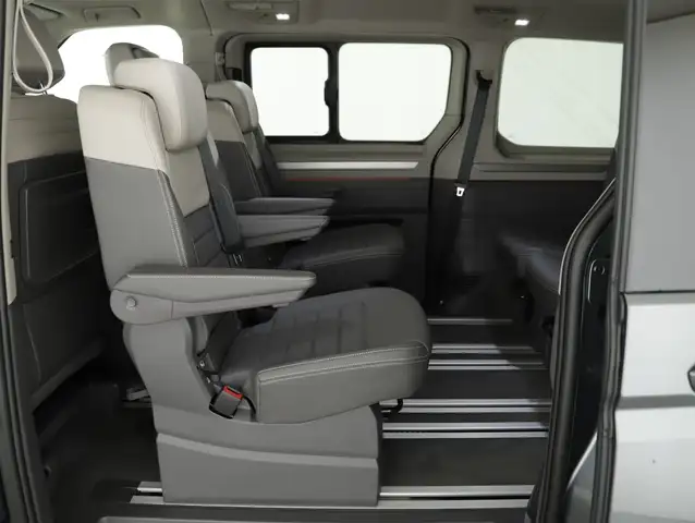 Volkswagen T7 Multivan VW T7 Multivan Edition ÜH TDI Ansicht 13