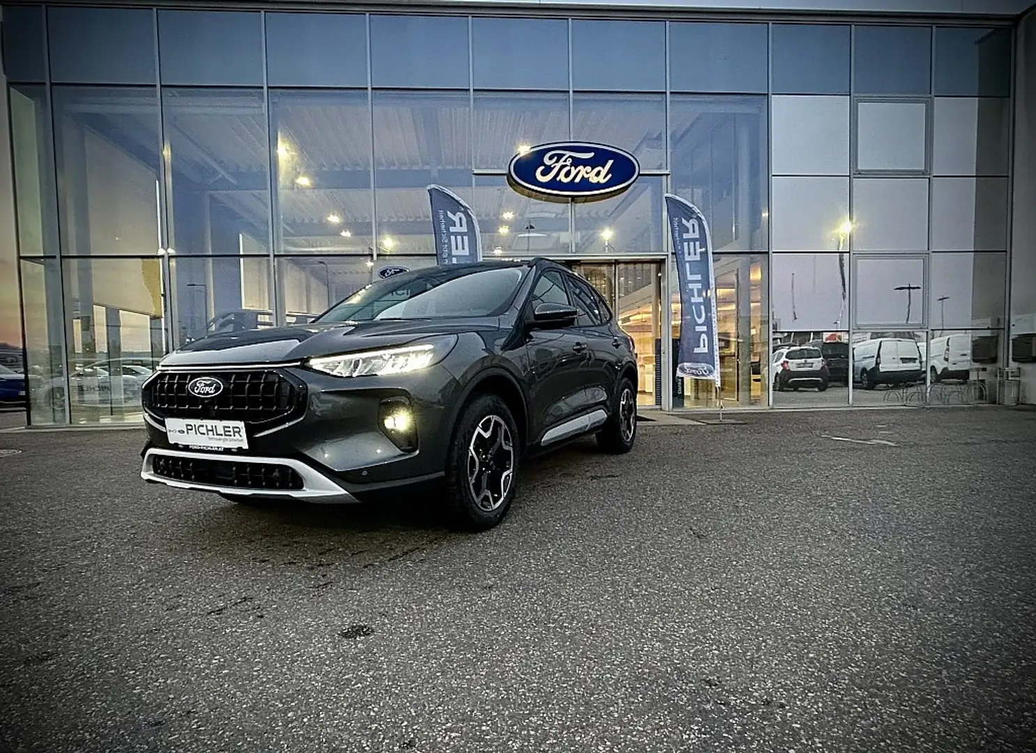 Ford Kuga Active 2,5 Duratec FHEV Aut. LEASING AKTION Gris - 1