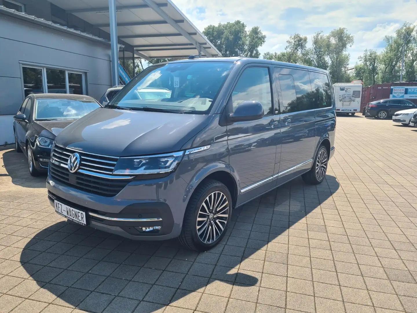 Volkswagen T6 Multivan 4MOTION LED STHZ KAMERA Gris - 1