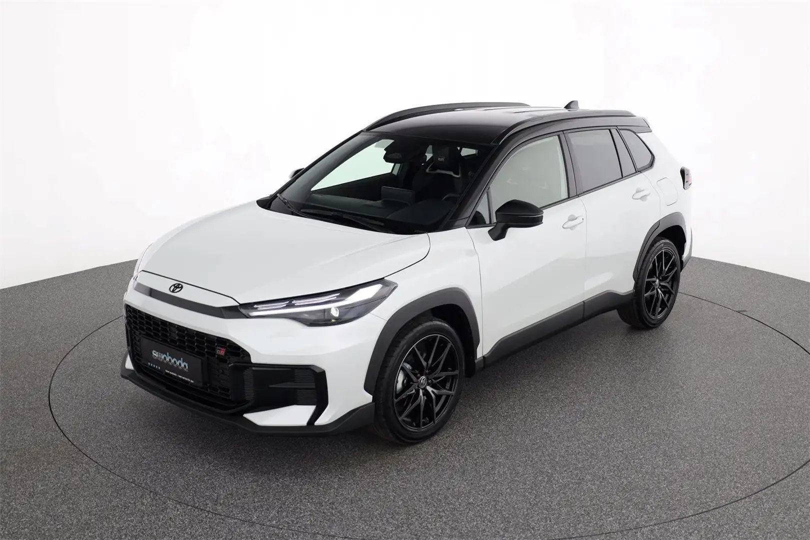 Toyota Corolla Cross 2.0, GR Sport, 4x4 Weiß - 2