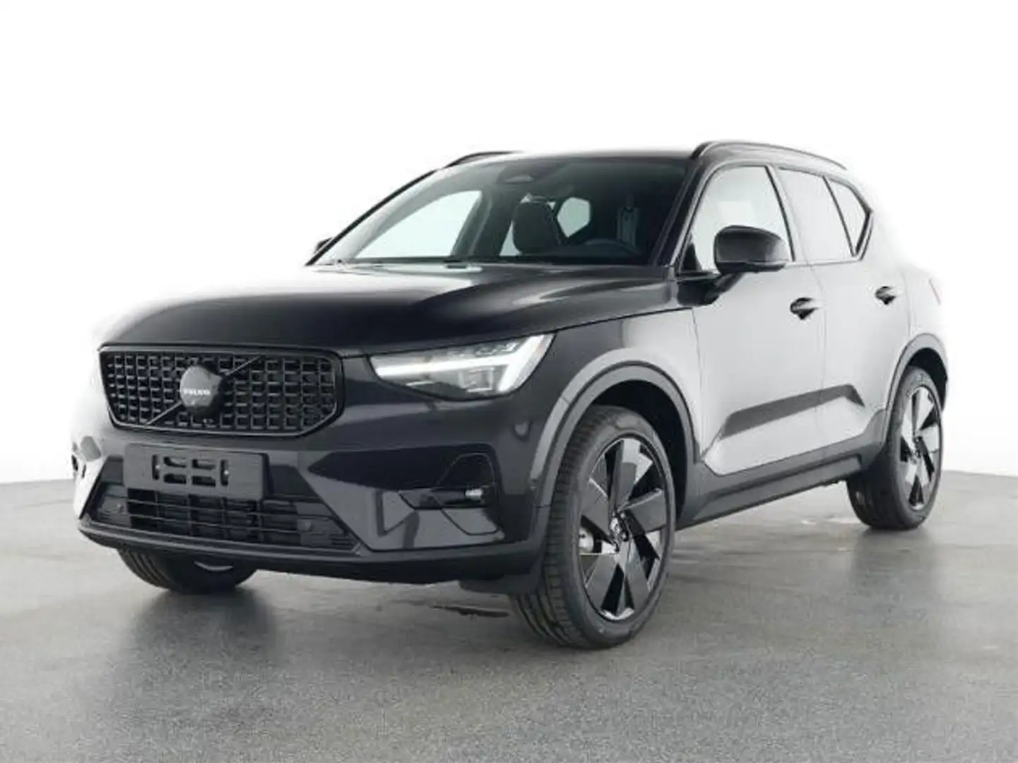 Volvo XC40 B3 Benzin 2WD Ultra Black Edition DKG/AHK Schwarz - 1
