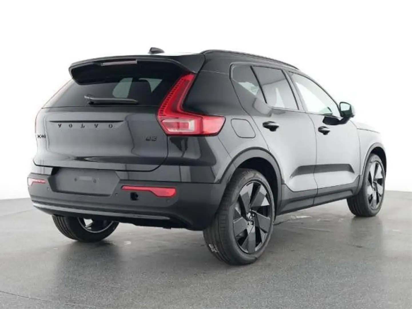 Volvo XC40 B3 Benzin 2WD Ultra Black Edition DKG/AHK Schwarz - 2