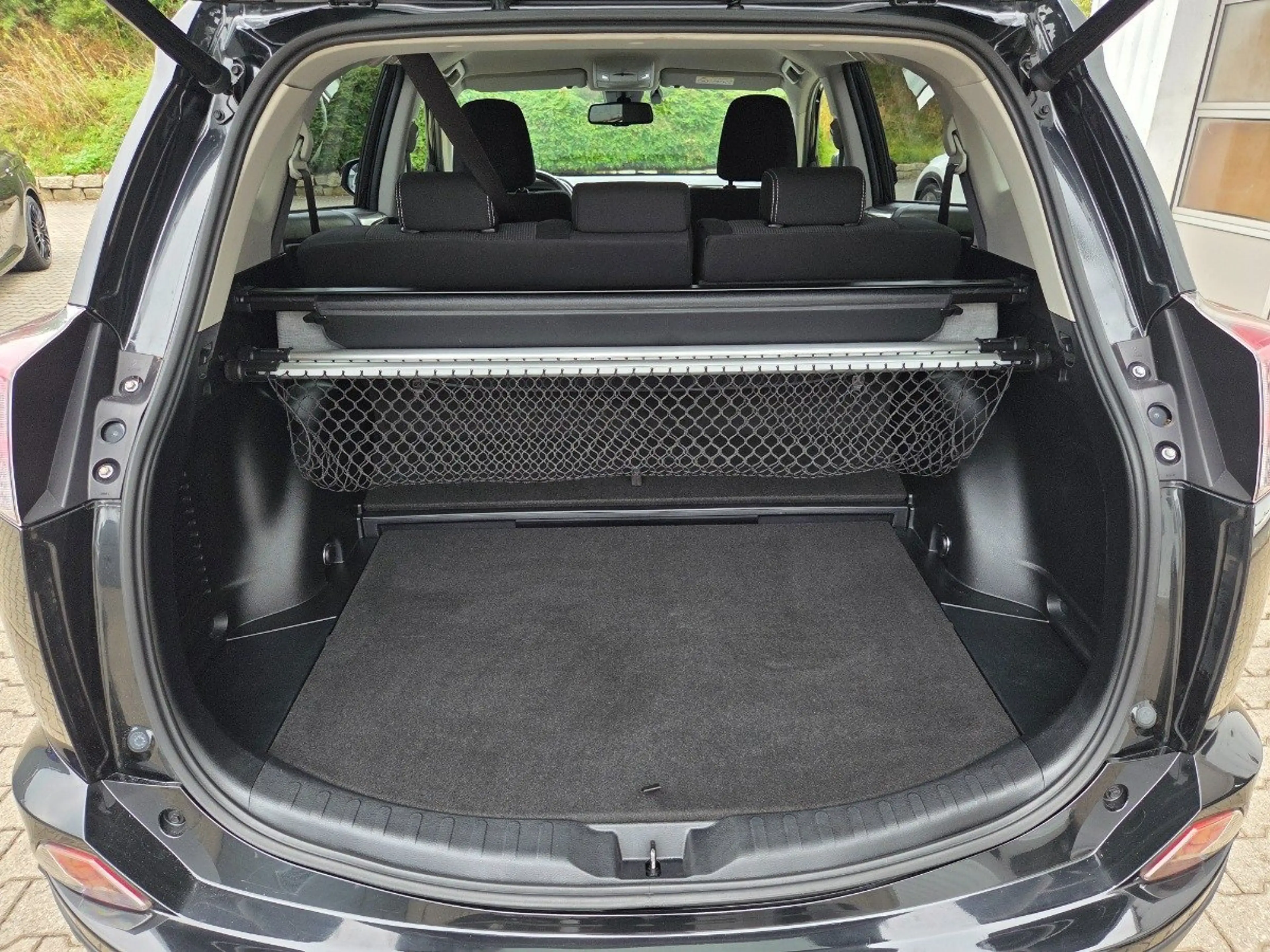 Toyota RAV 4 RAV4 2.5 Hybrid Team D AHK LED SHZ Kamera — photo 7