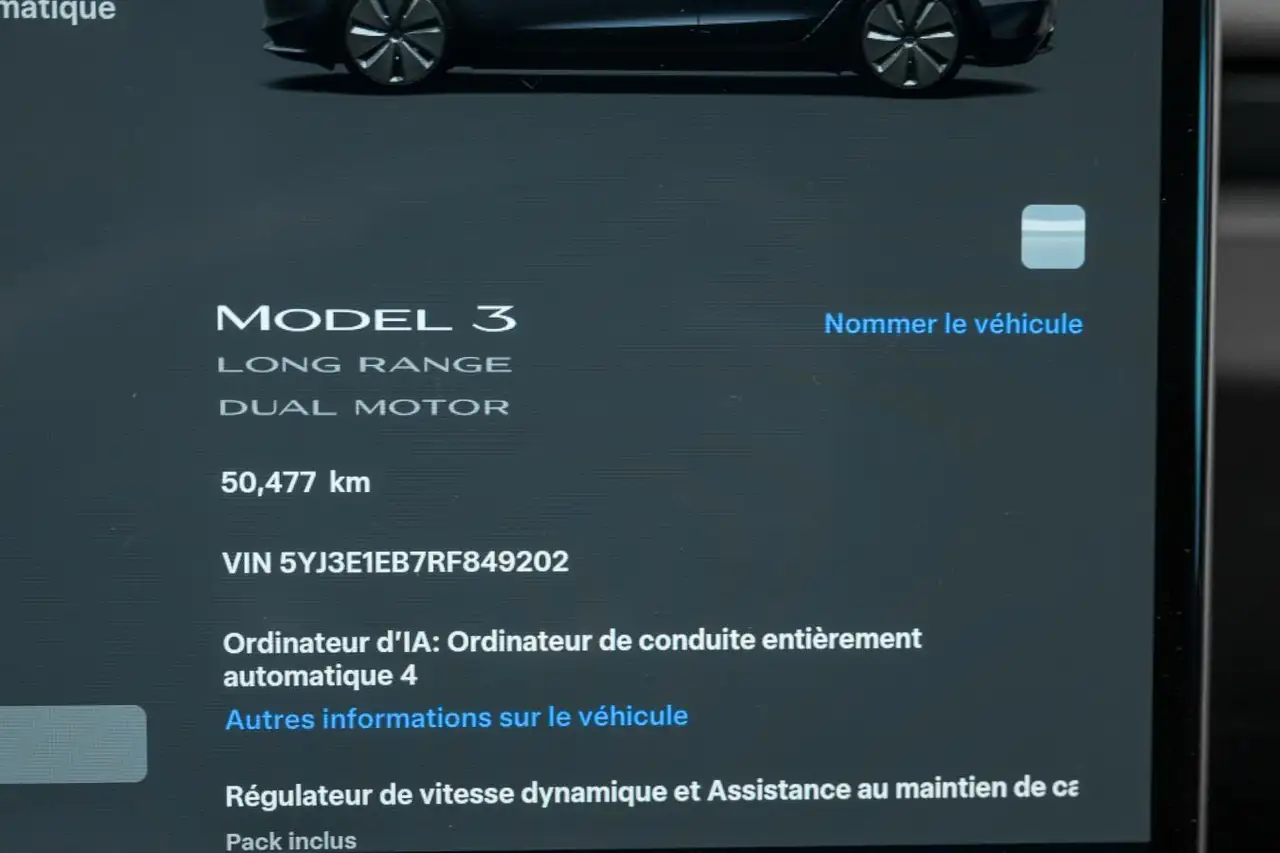 Tesla Model 3 снимка Tesla Model 3