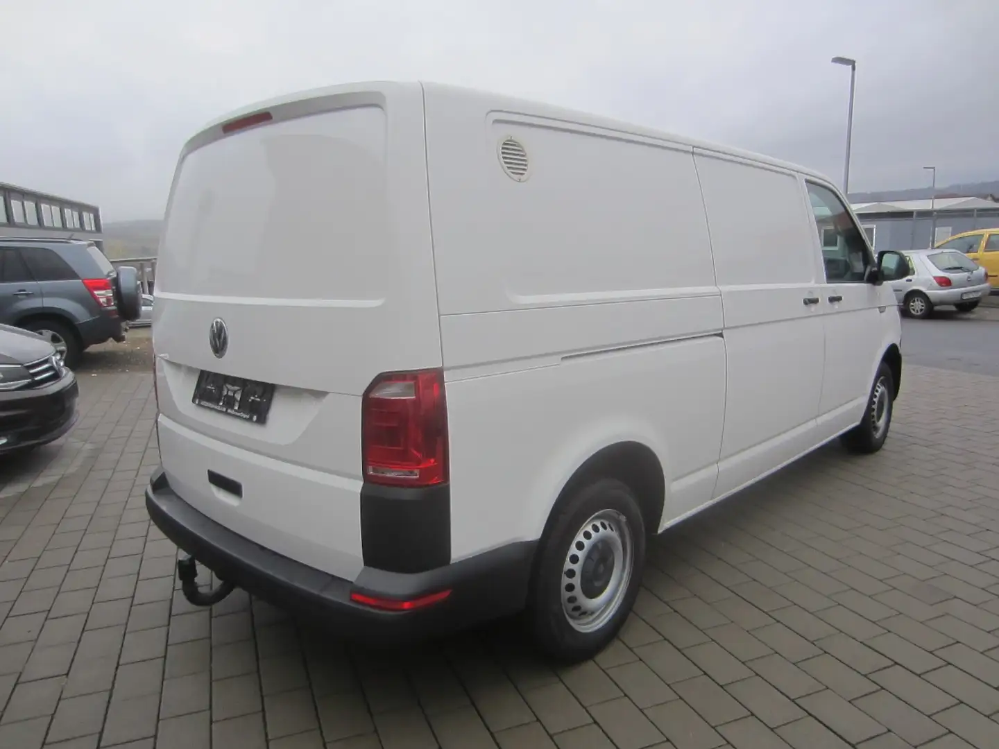 Volkswagen T6 Transporter Kasten lang,Navi,Aut.,AHK,1-Hand Weiß - 1
