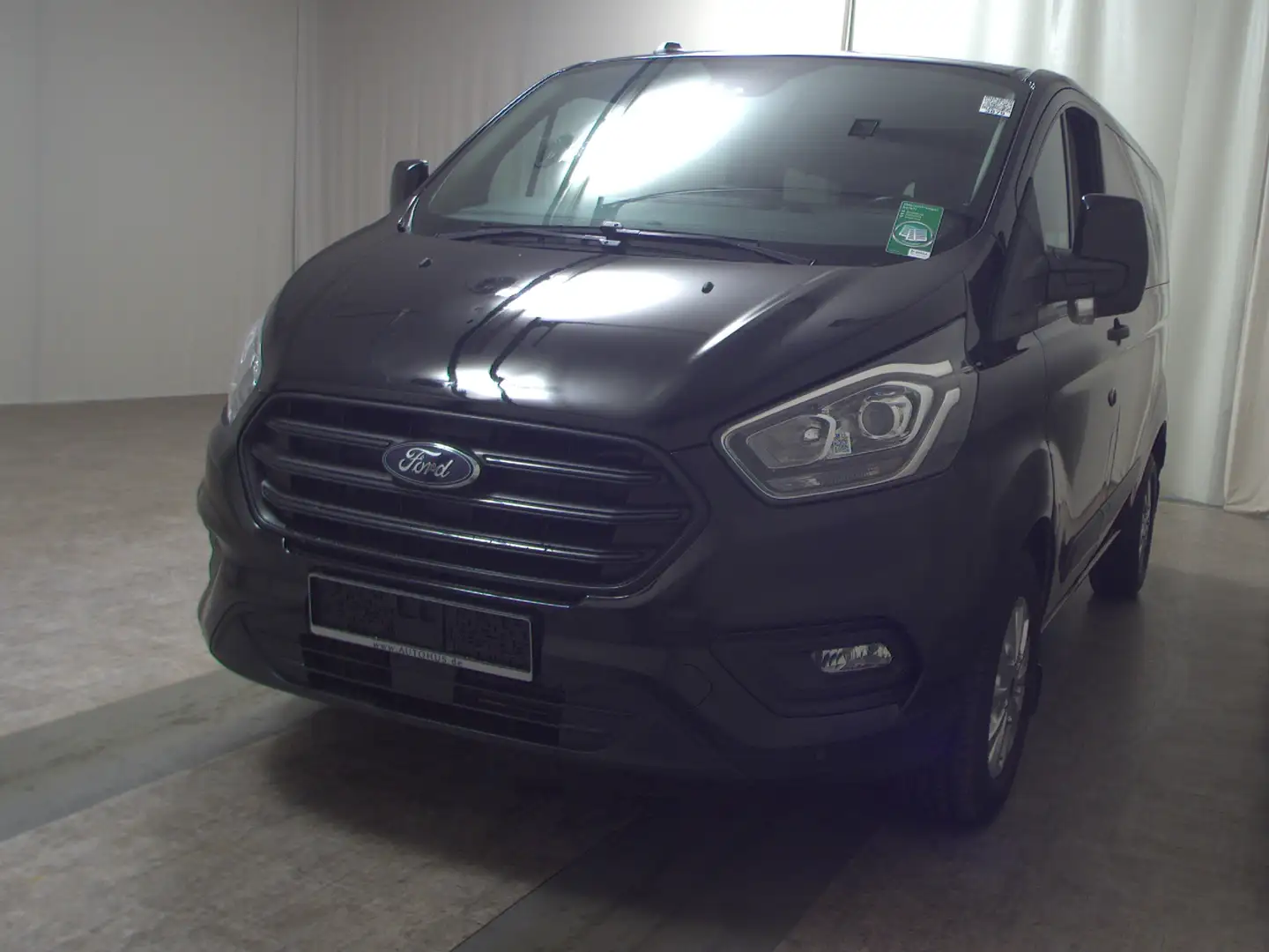 Ford Transit Custom 2.0 TDCi Trend L1 5-Sitze Navi Schwarz - 2