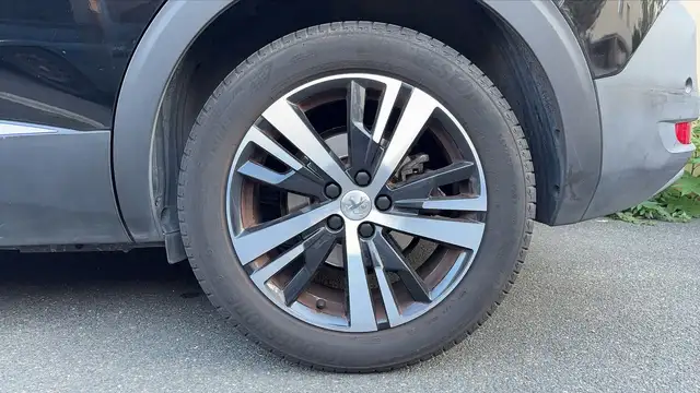 Peugeot 5008 view 19