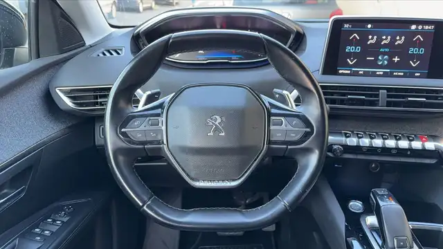 Peugeot 5008 view 22