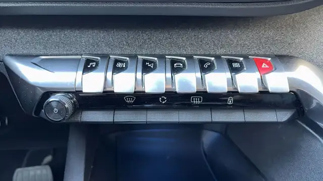 Peugeot 5008 view 29