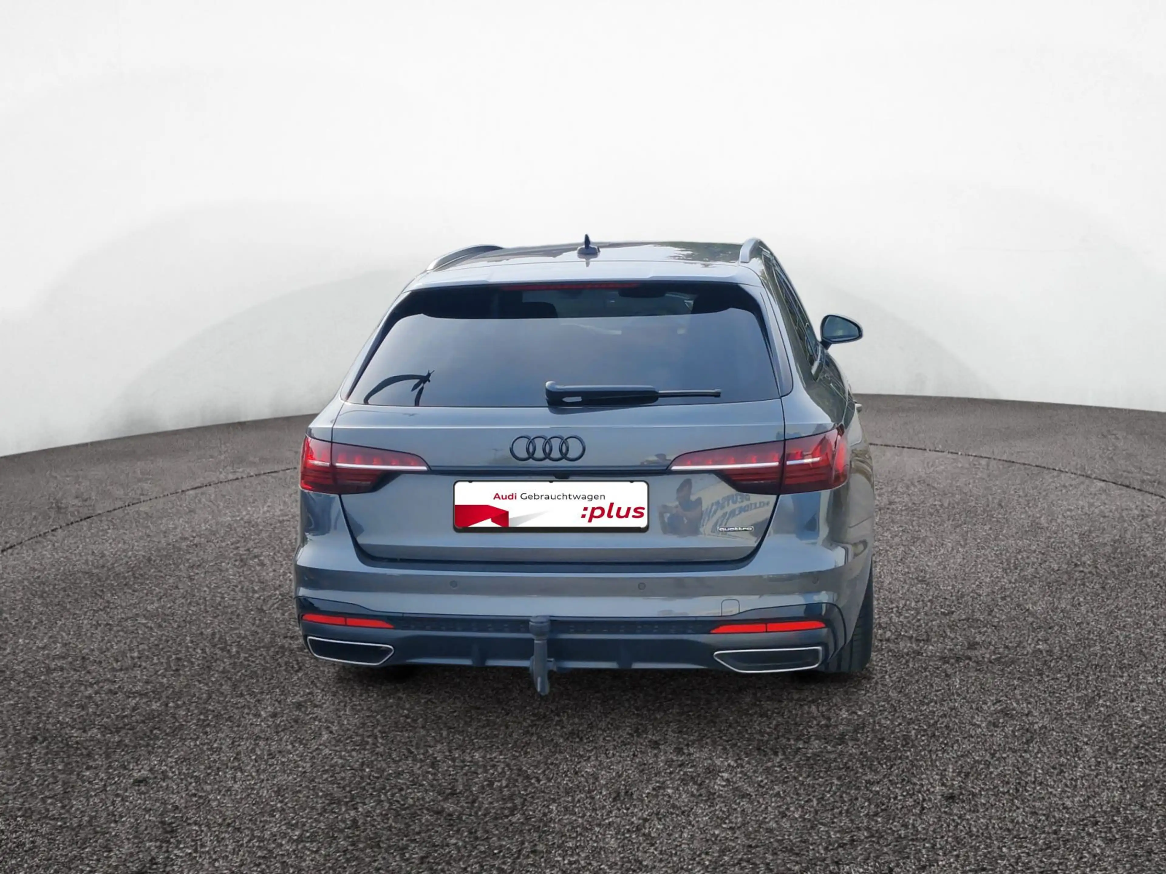 Audi A4 40 TDI S line quattro AHK Matrix — photo 5
