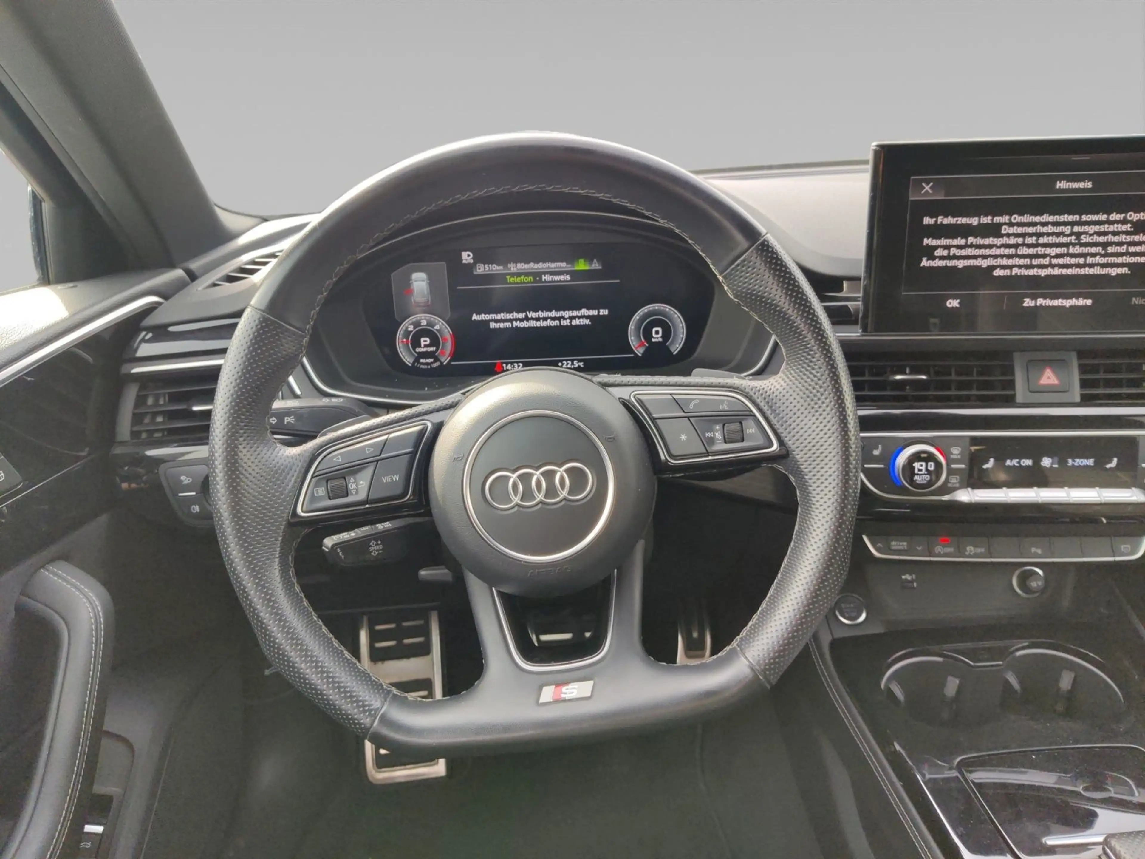 Audi A4 40 TDI S line quattro AHK Matrix — photo 14