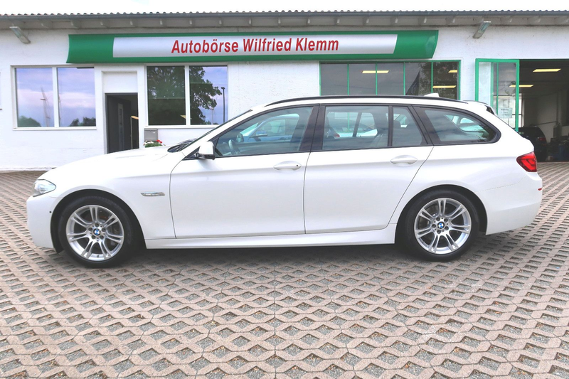 BMW 528 iTour"MSport"18"AHK"HeadUp"SurrView"Navi"1Hd"