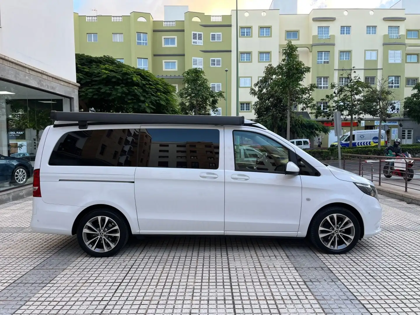 Mercedes-Benz Marco Polo ACTIVITY 200 d 7G-TRONIC PLUS Blanco - 1