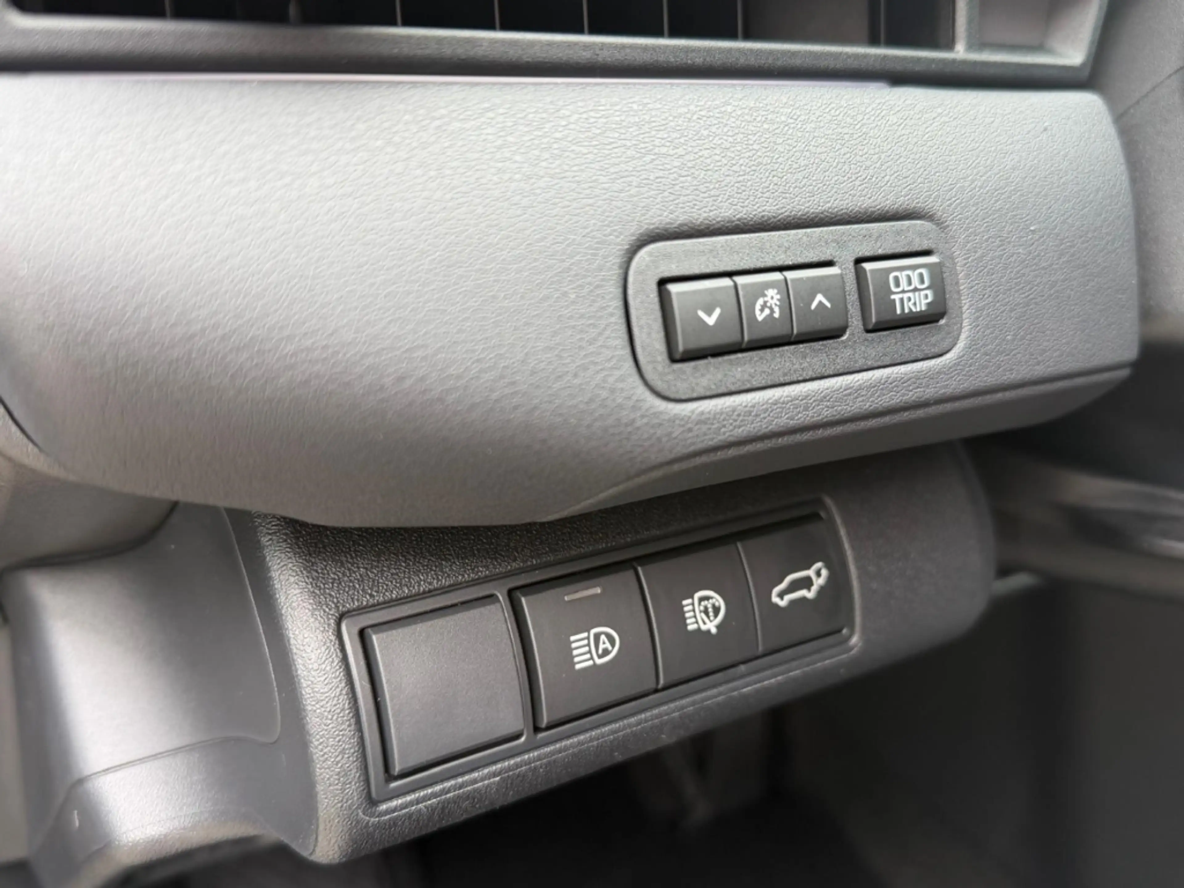 Toyota bZ4X 73 kWh Teamplayer LED NAVI 360 ACC SHZ ACP — photo 12