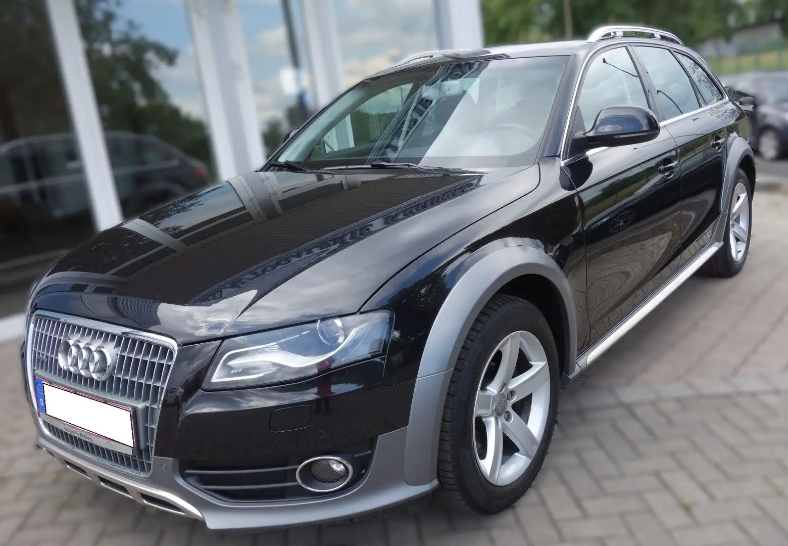 Audi A4 allroad quattro 2.0 TFSI Neu: Kette, Kupplung Schwarz - 1