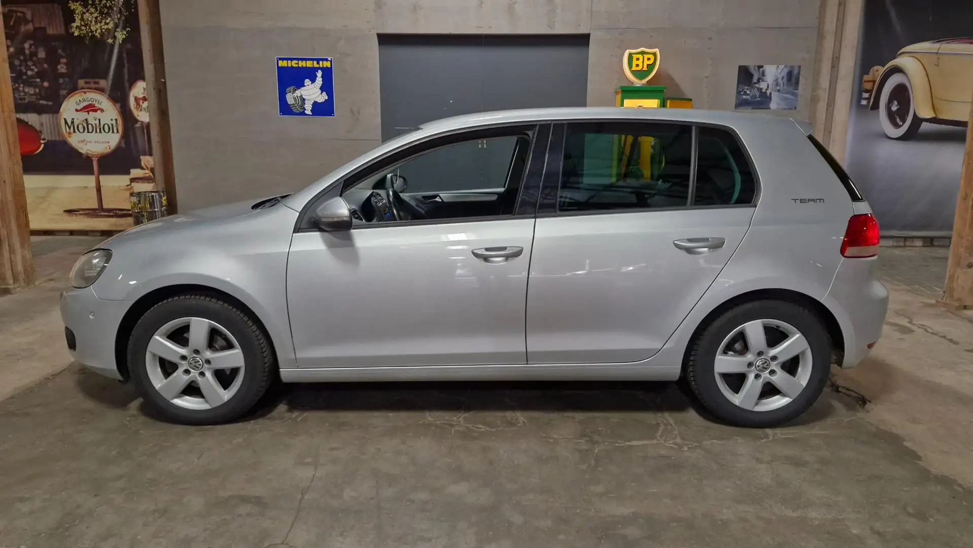 Volkswagen Golf 1.4 Trendline 80PK | Airco | PDC | LMV | Zilver - 2