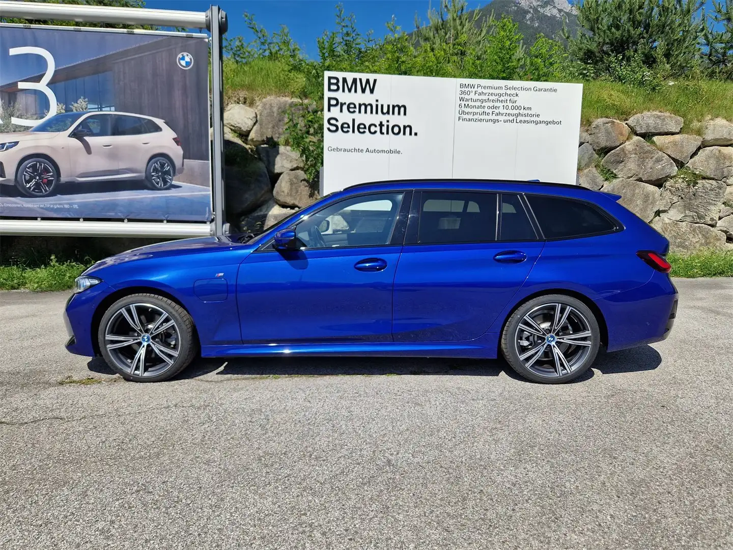 BMW 330 e xDrive Blau - 2