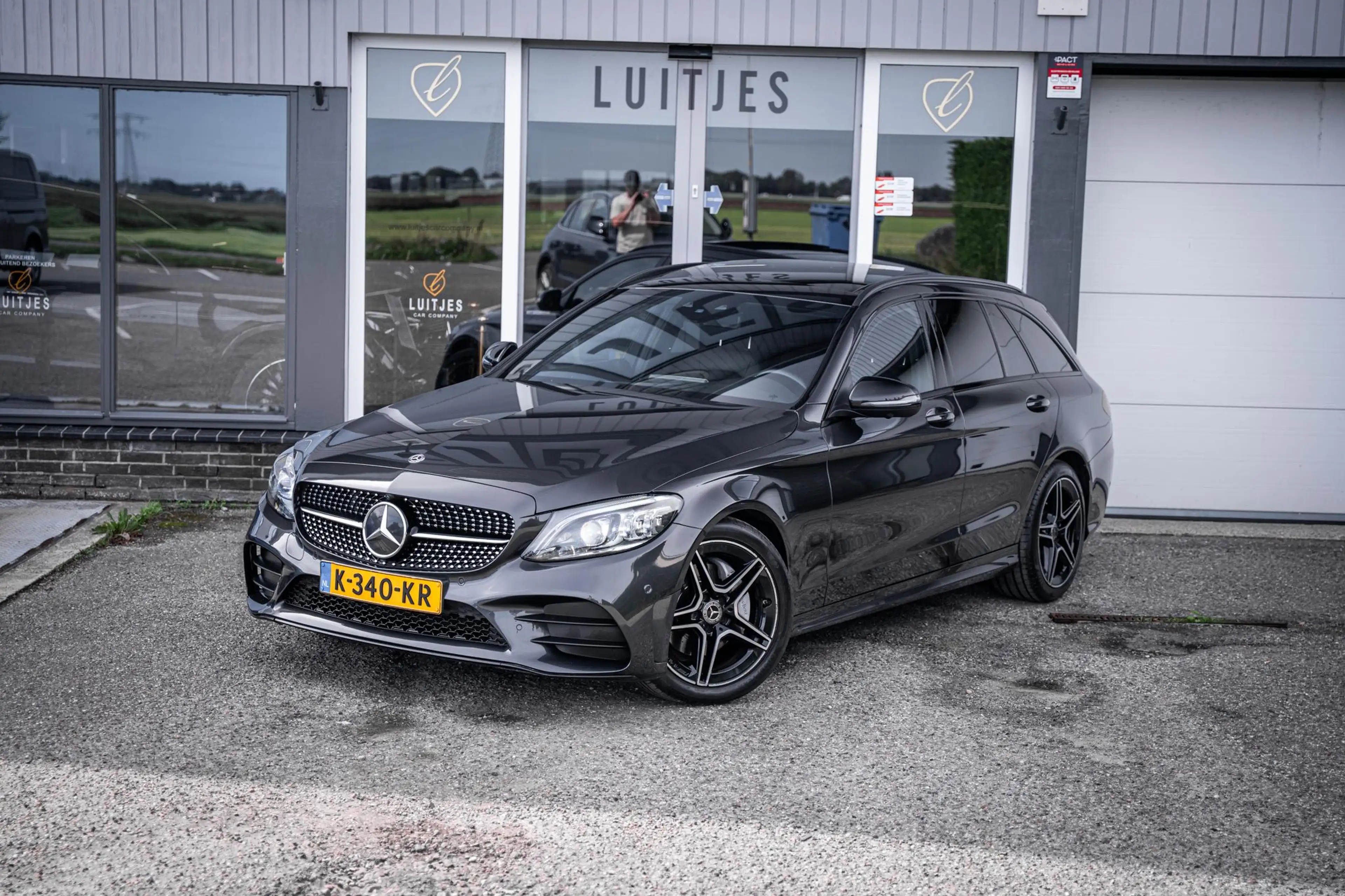 Mercedes-Benz C 180 Estate AMG Org.NL|Pano-dak|360°|Trekhaak|Carplay|D — photo 18